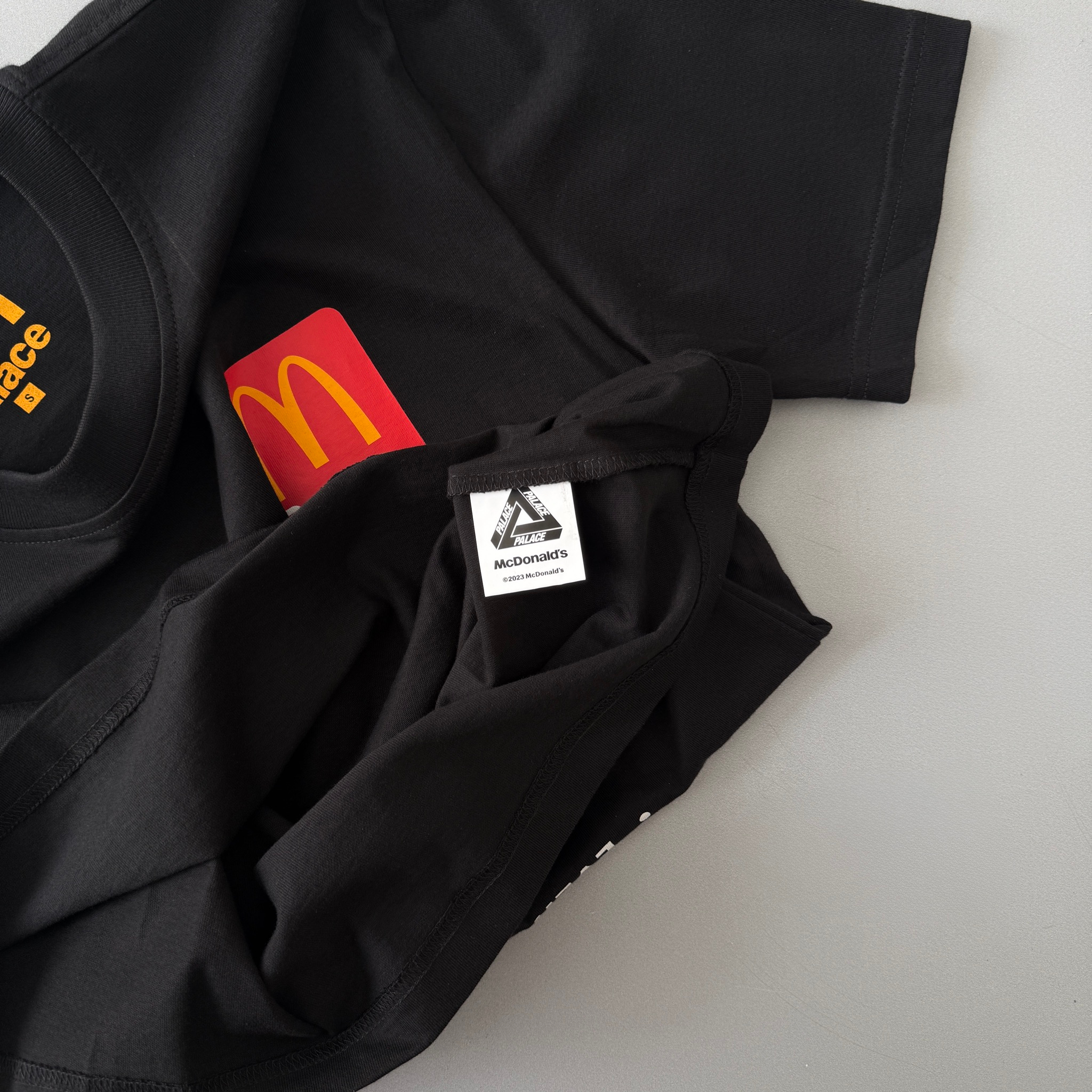 Palace x McDonalds Logo Tee, миниатюра 4
