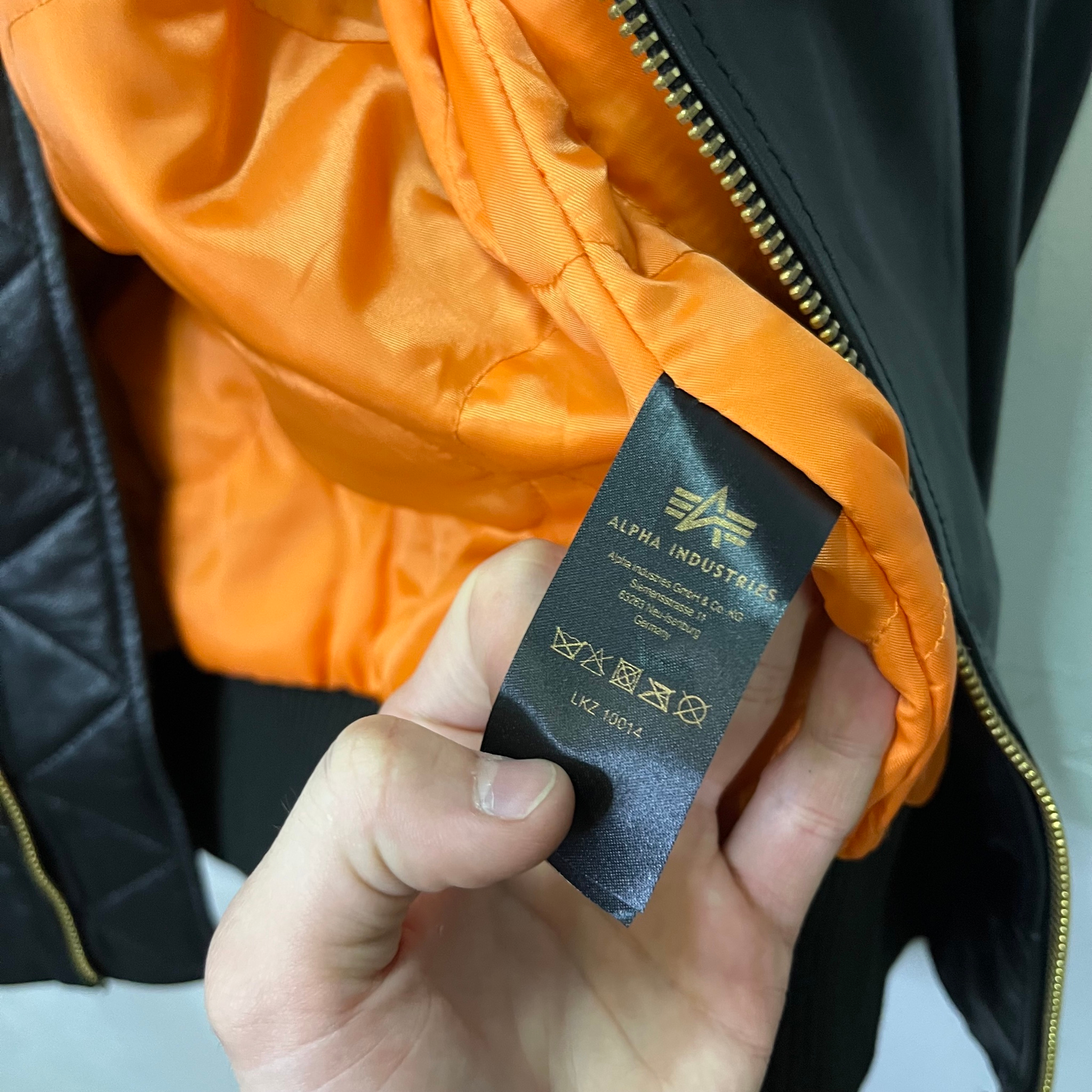 Alpha Industries Leather MA-1 Bomber Jacket, миниатюра 9