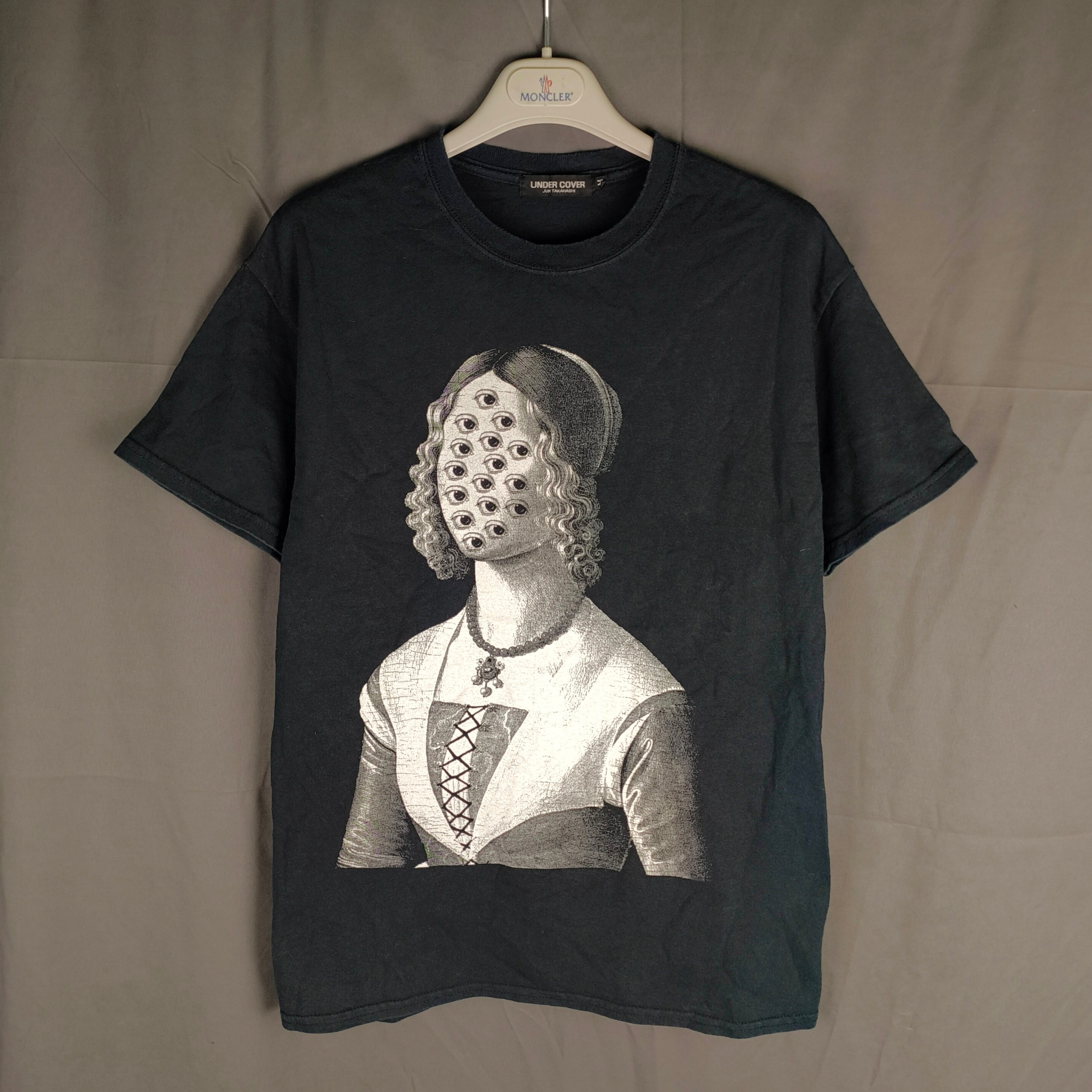 Undercover Eyes tee, миниатюра 1