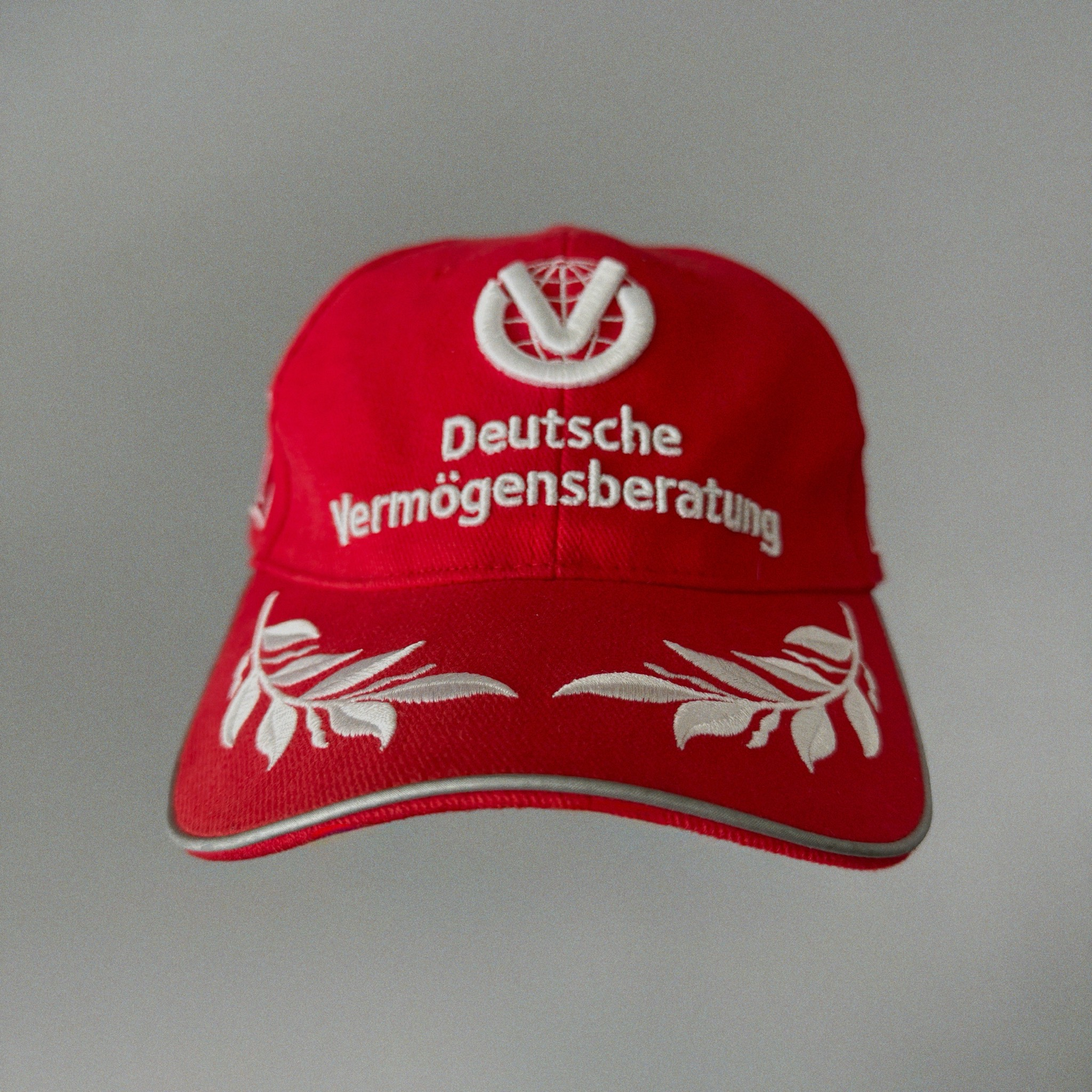 Michael Schumacher x Ferrari x Formula 1 2000s Vintage Official Cap, миниатюра 1