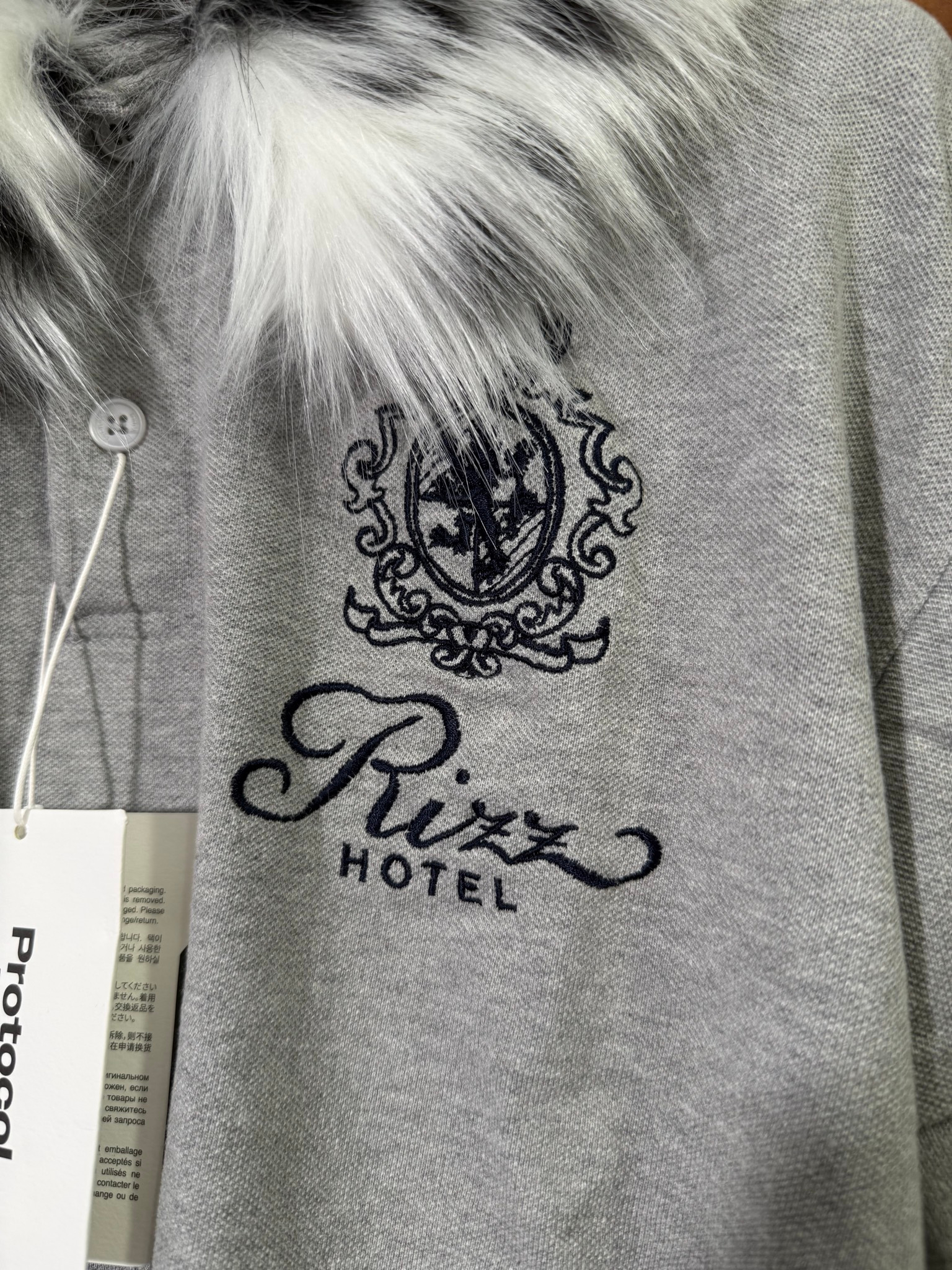 Protocol Index Fur Collar Layered Gray Polo Shirts, миниатюра 3