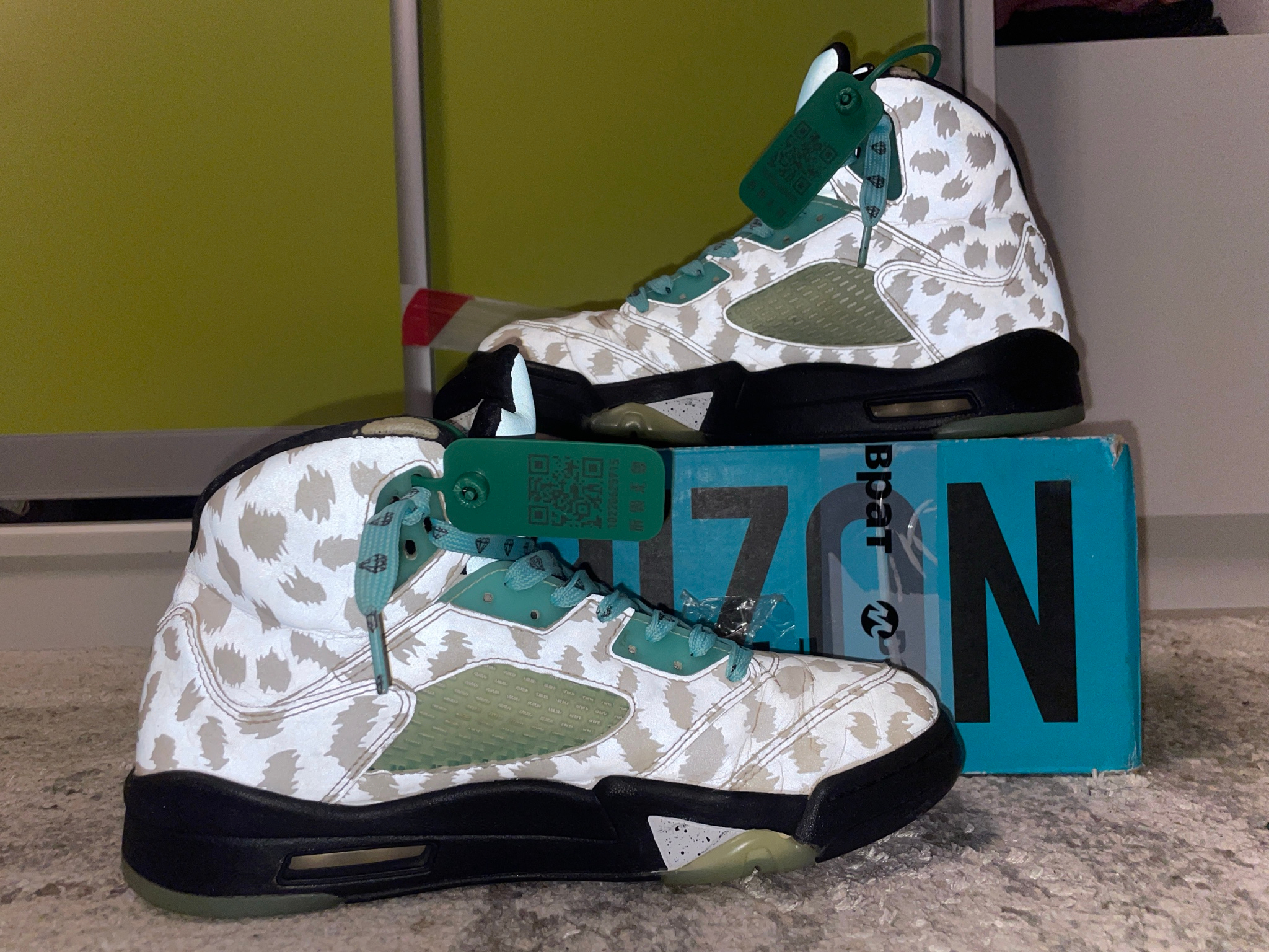 Nike x Air Jordan 5 Retro Island Green, миниатюра 3