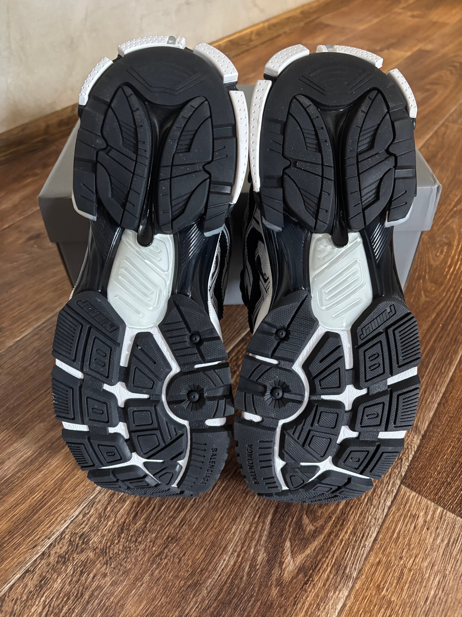 balenciaga runner, миниатюра 2