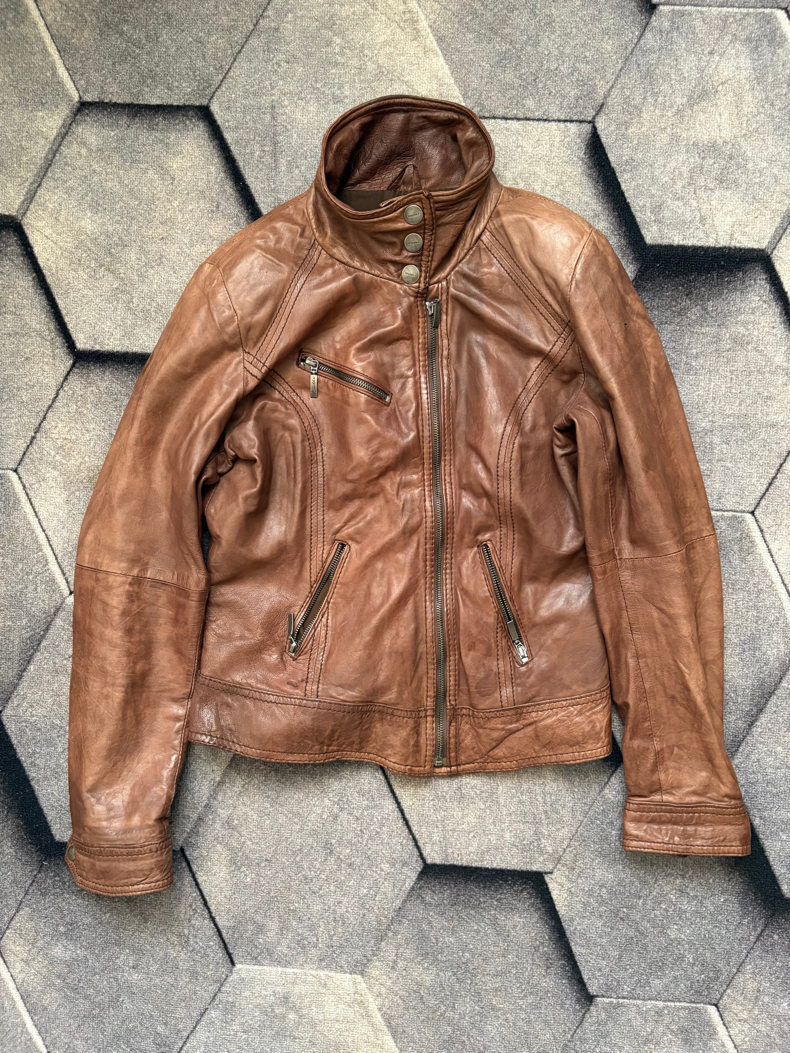 Bershka Authentic Leather, миниатюра 1