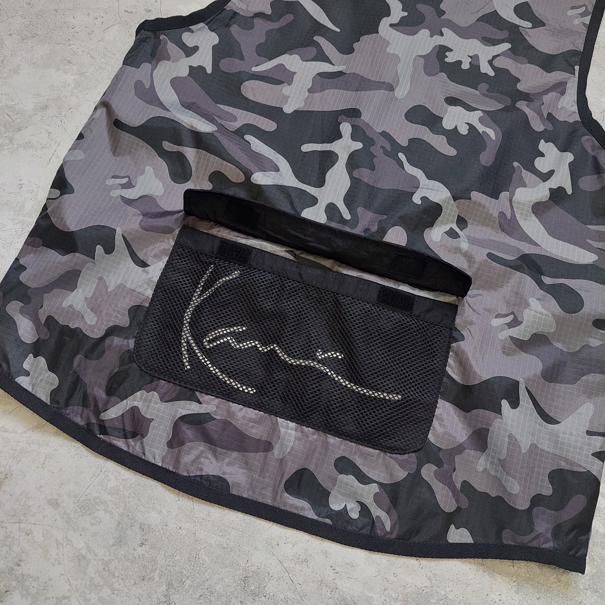 Karl Kani Signature Camo Utility Vest, миниатюра 6