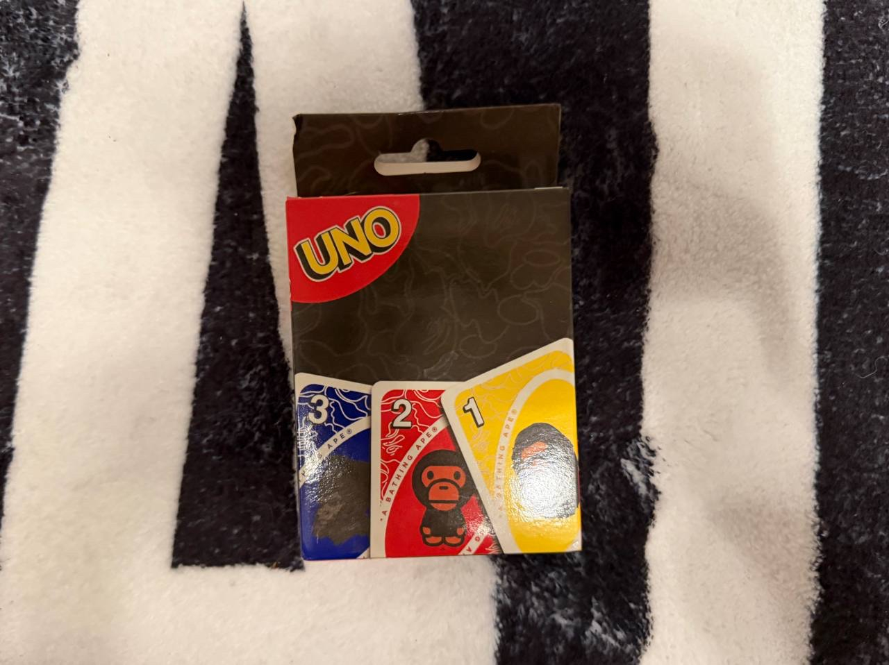 Bathing Ape x UNO  Uno Playing Cards х BapeA, миниатюра 1