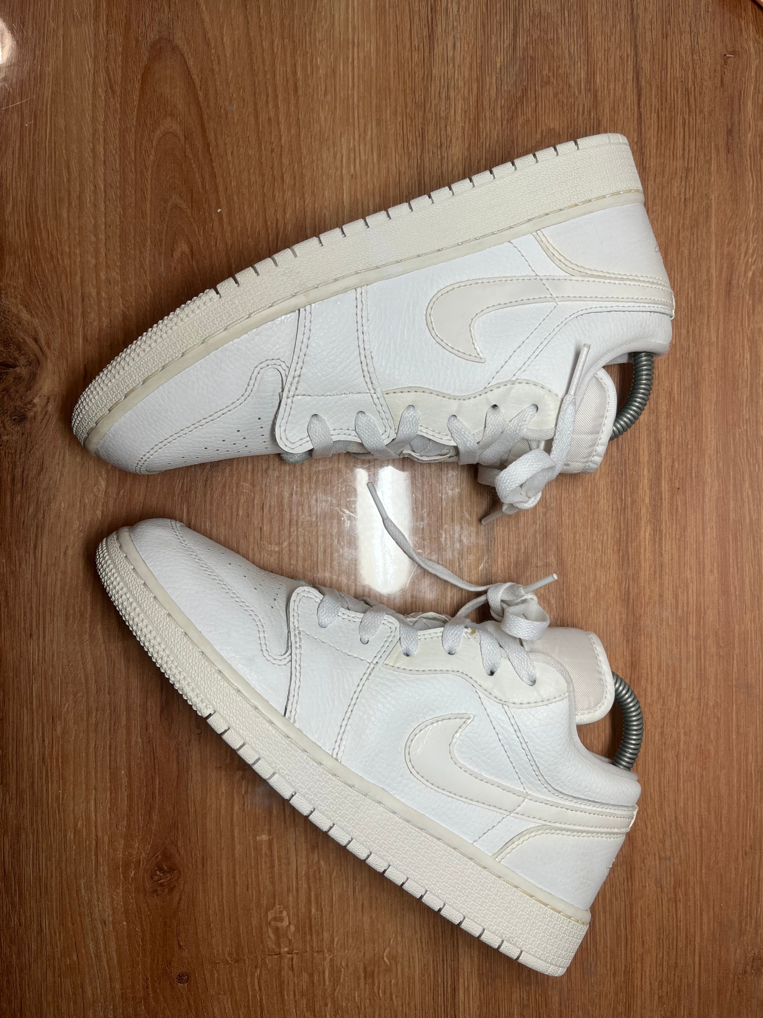 Nike Air Jordan 1 Low Triple White Logo (GS), миниатюра 9