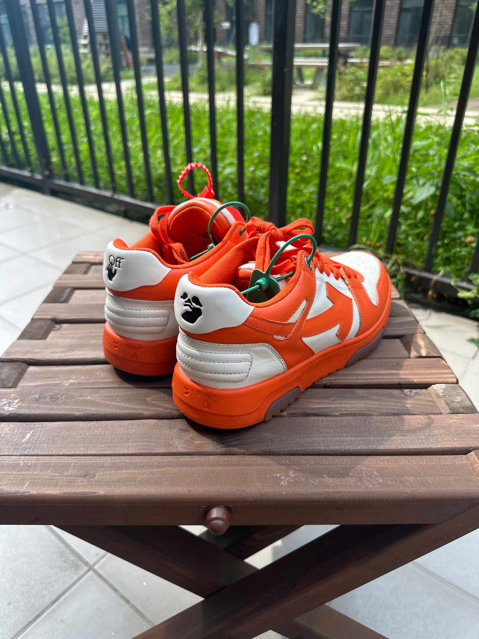 Off-White Out of Office, миниатюра 9