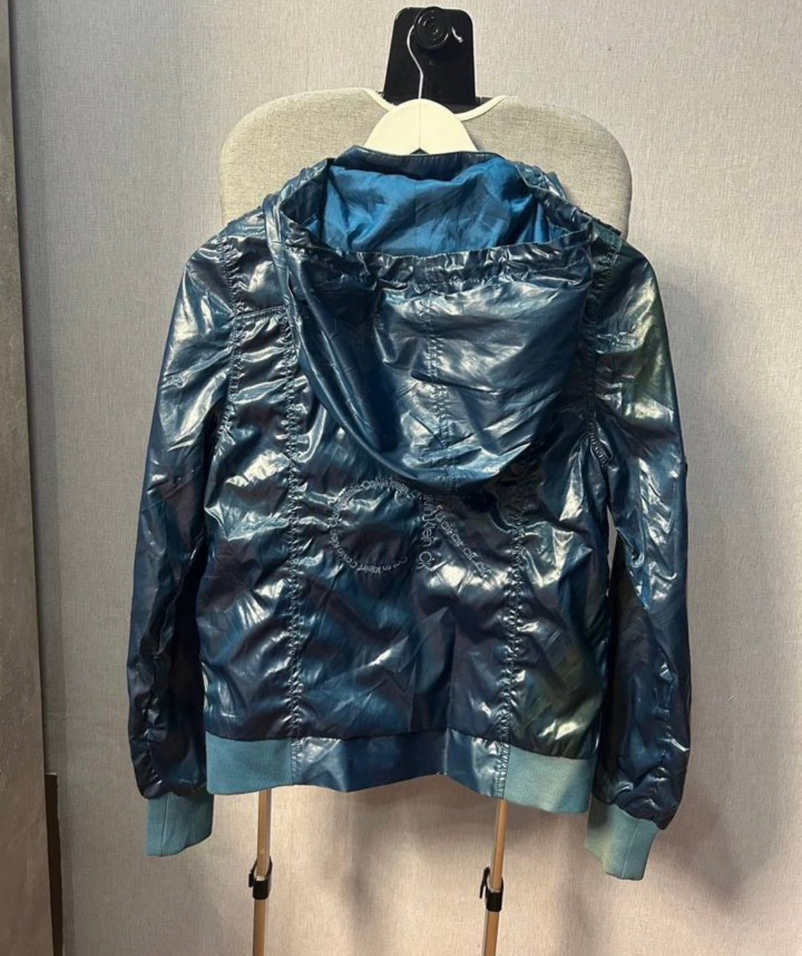 calvin klein Ветровка, миниатюра 2