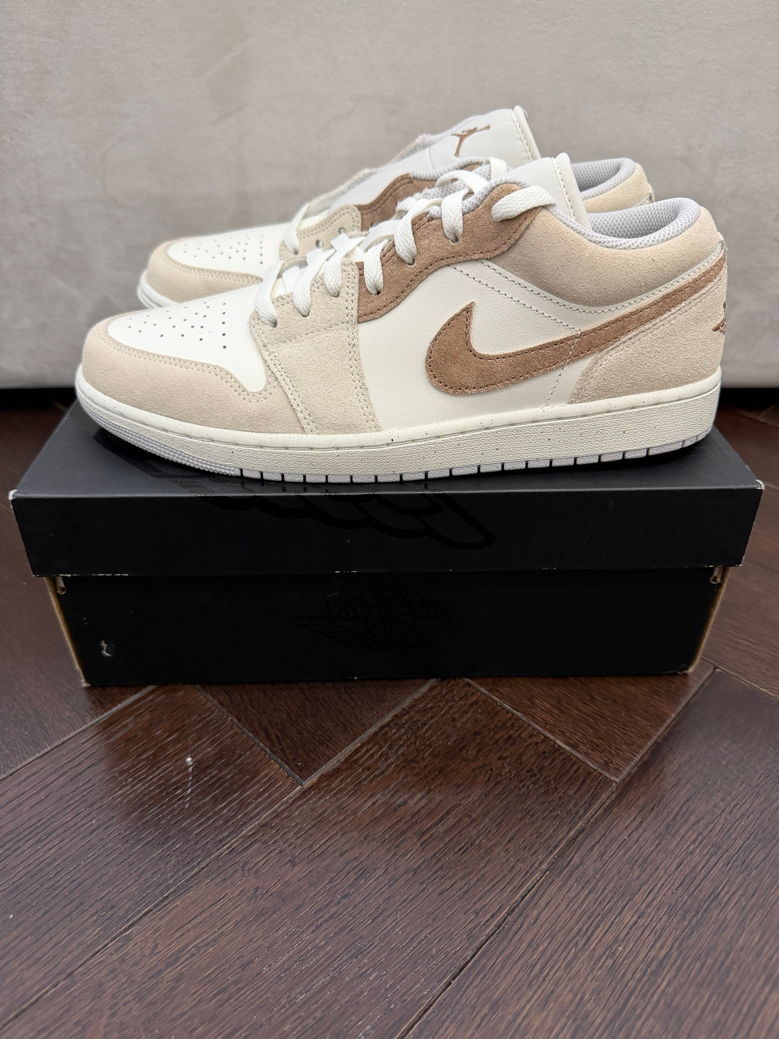 Nike x Air Jordan Air Jordan 1 low Legendary Light Brown, миниатюра 1