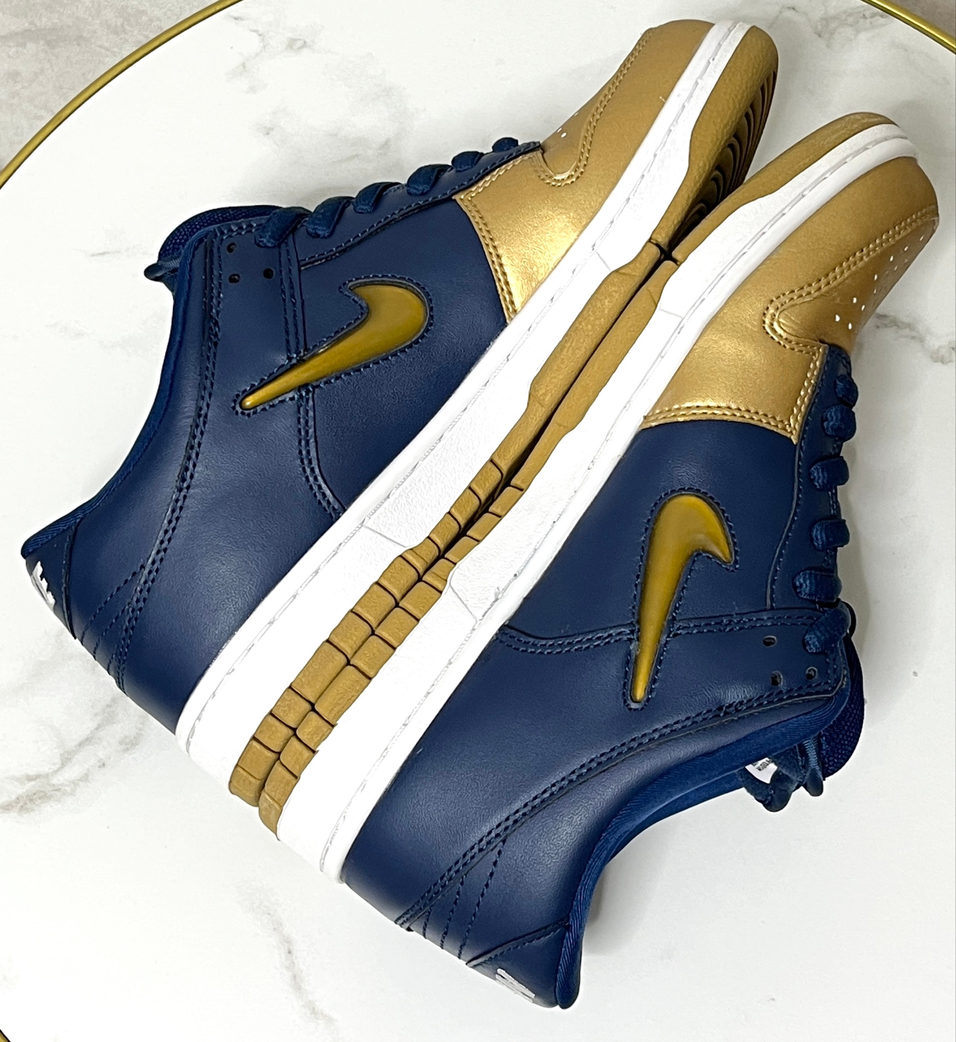 Nike x Supreme SB Dunk Low Jewel Swoosh Gold, миниатюра 7