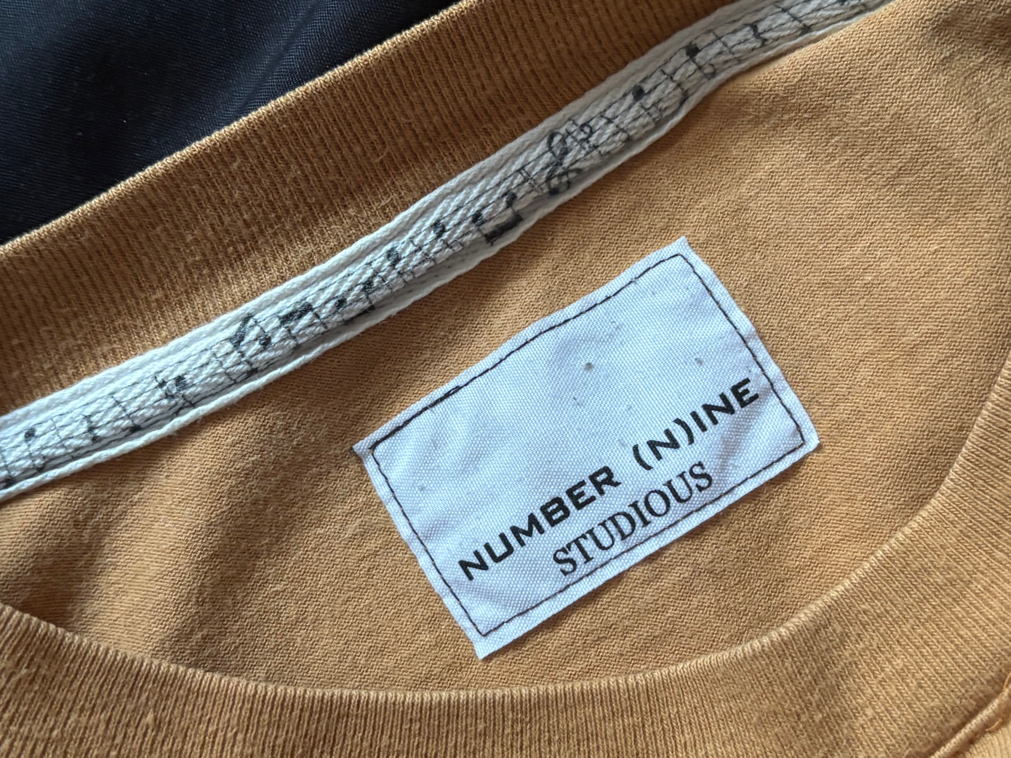 Number (N)ine Лонгслив BIG LOGO, миниатюра 3