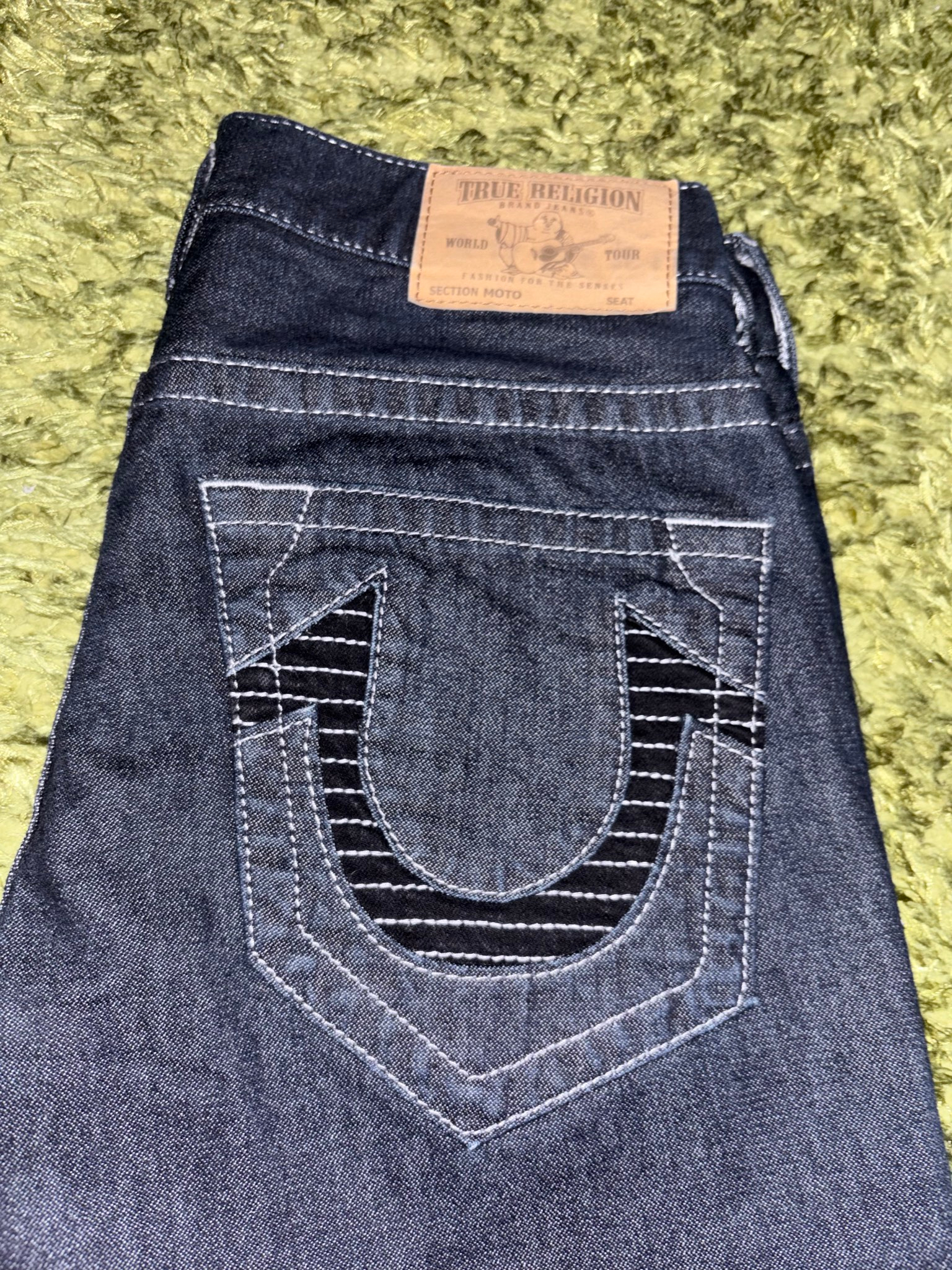 True Religion moto, миниатюра 1