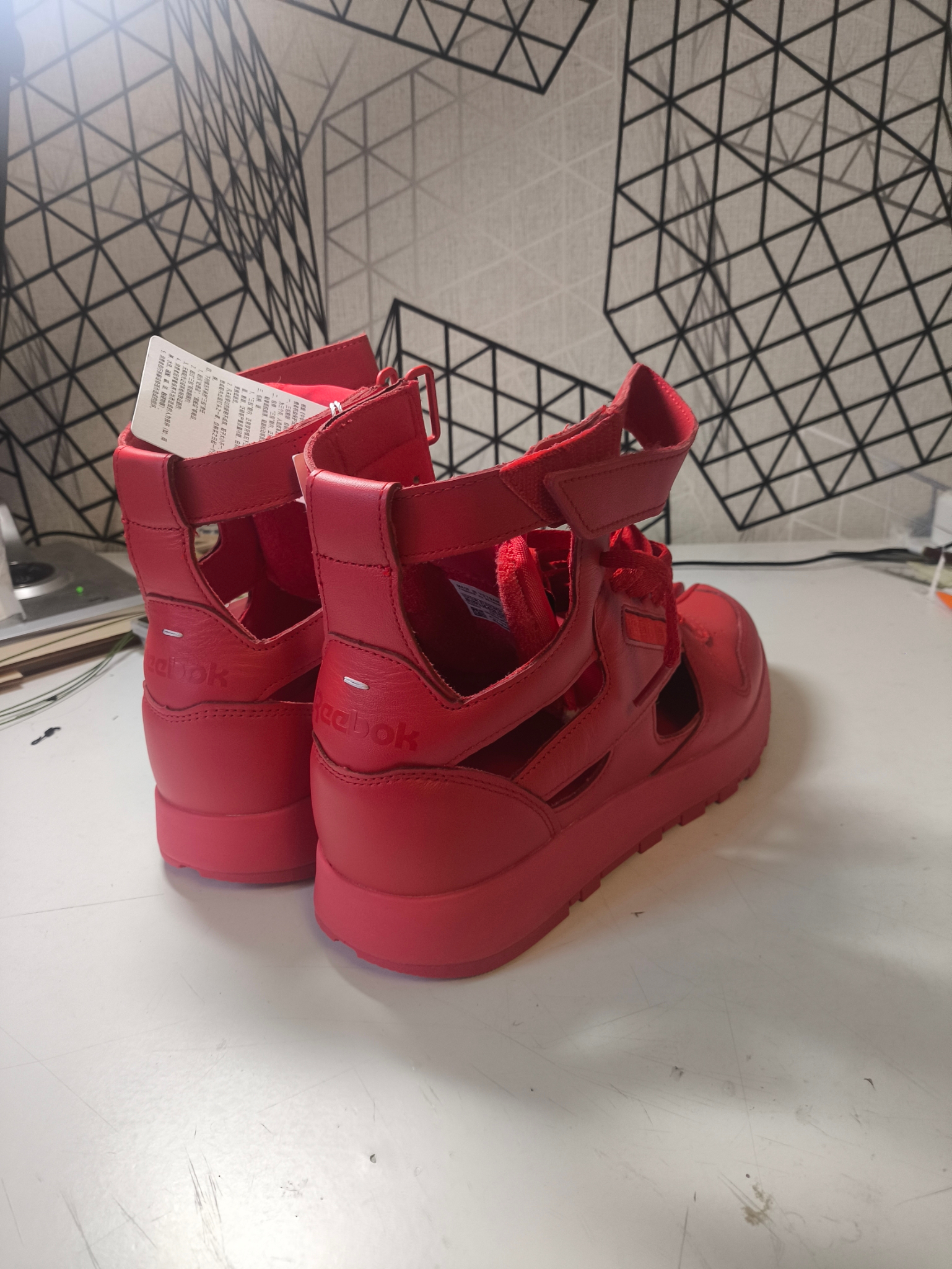 Maison Margiela x Reebok Classic Leather Tabi High Red, миниатюра 9