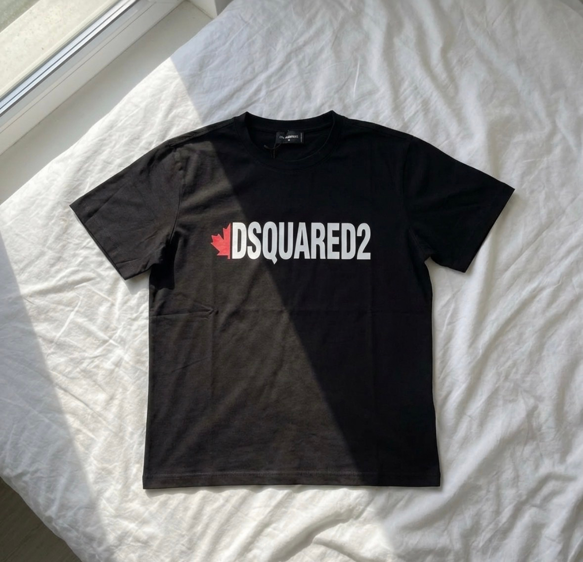 Dsquared2 ss25, миниатюра 1