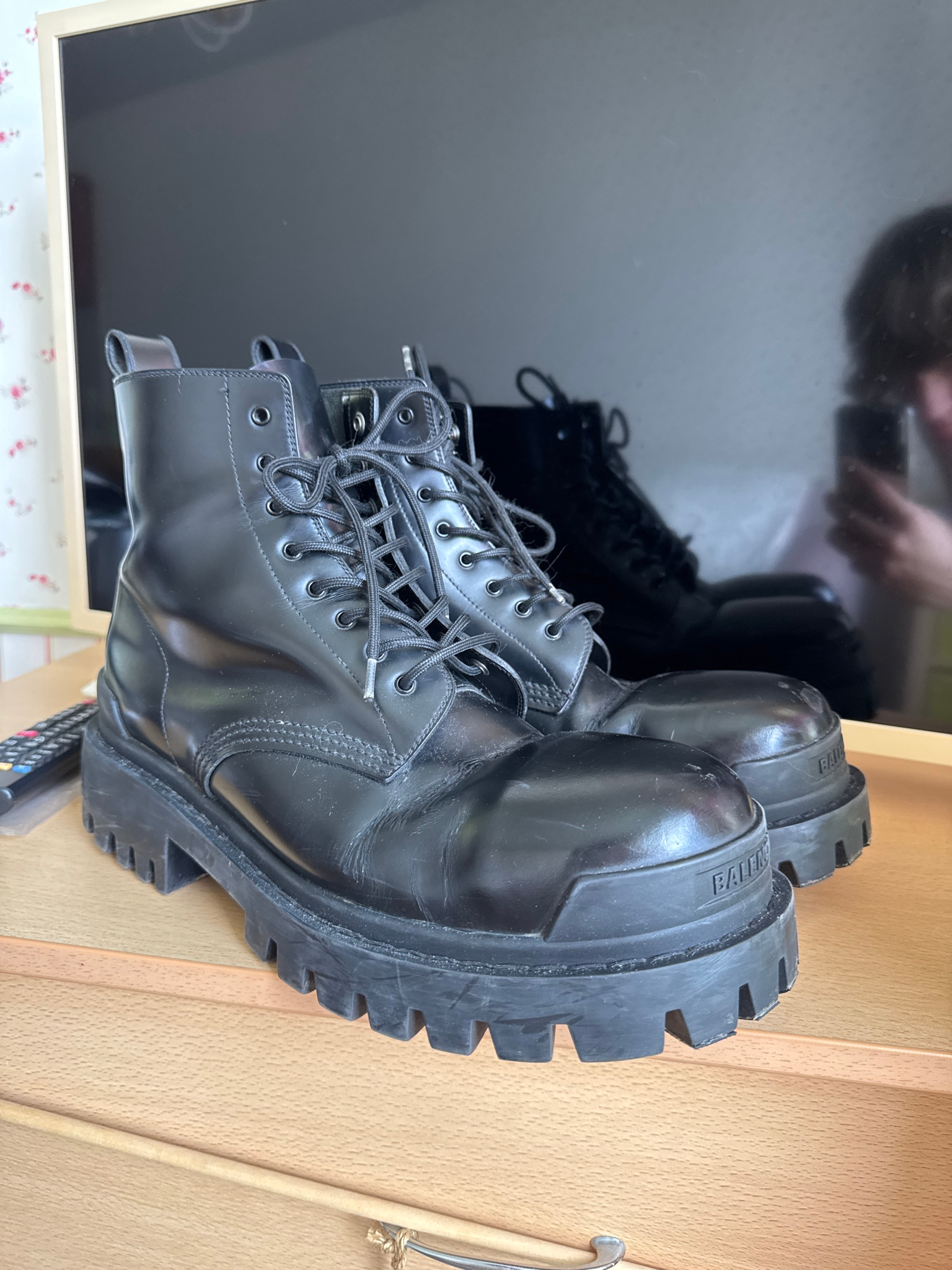 Balenciaga strike, миниатюра 6