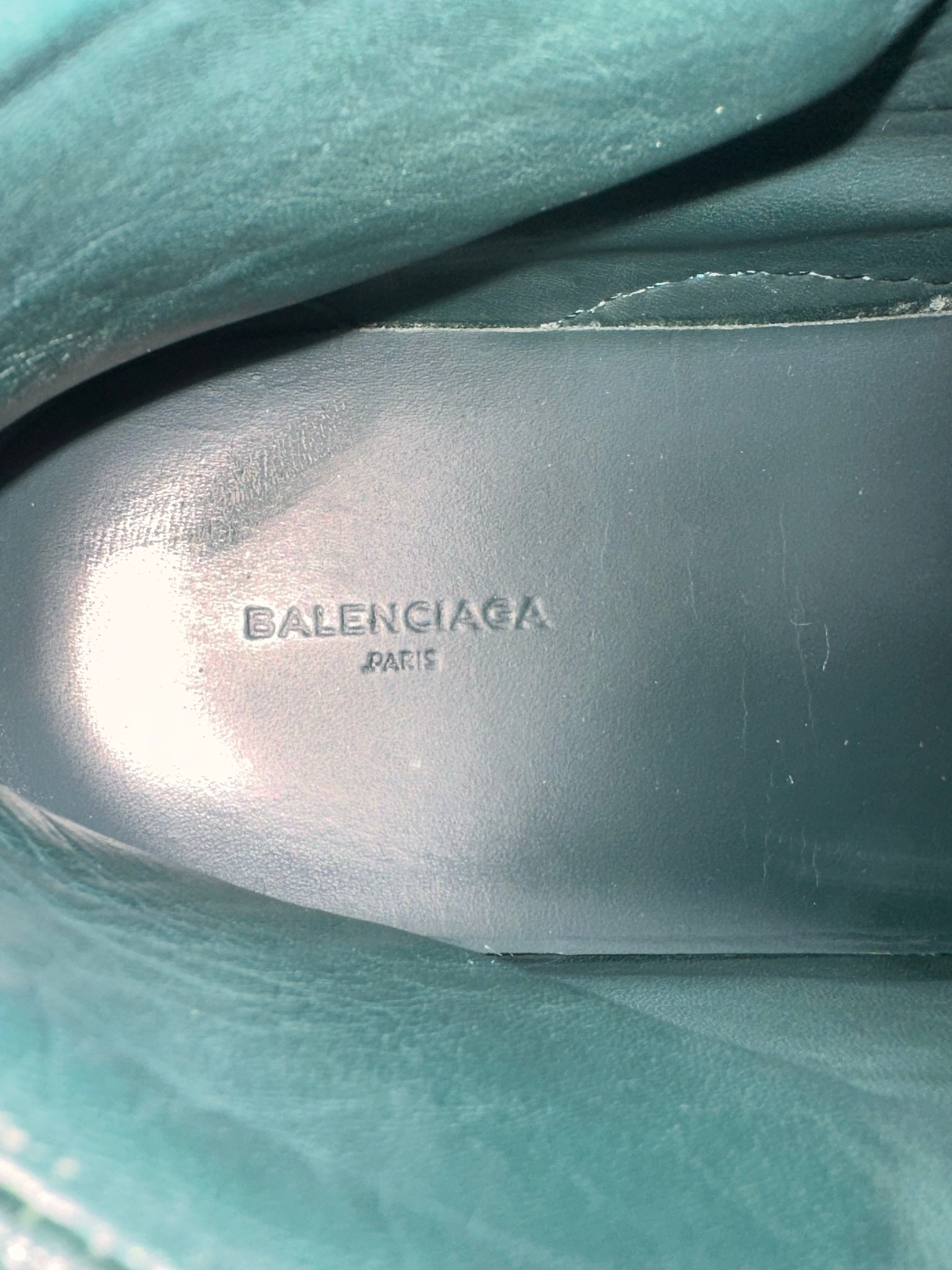 Balenciaga Arena, миниатюра 4