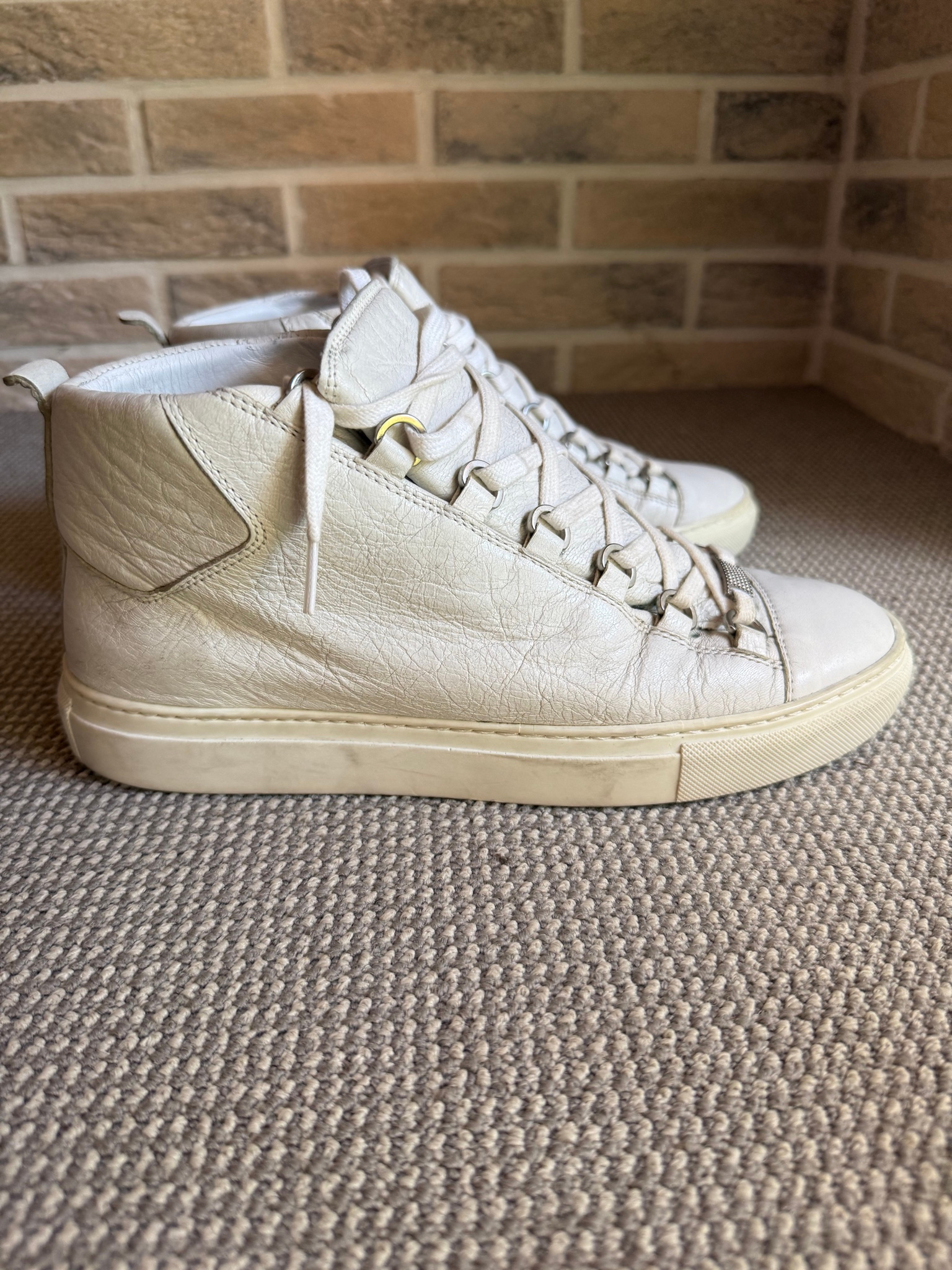 Balenciaga Arena, миниатюра 7