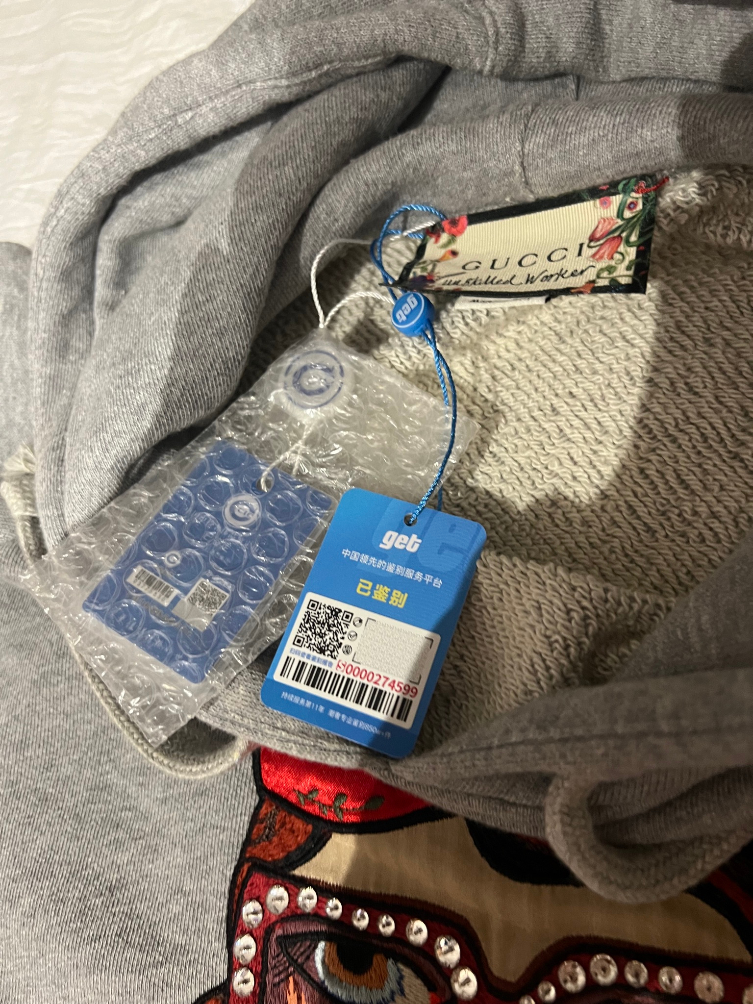 Gucci x Unskilled Workers Oversized Hoodie with Girl Appliqué, миниатюра 8