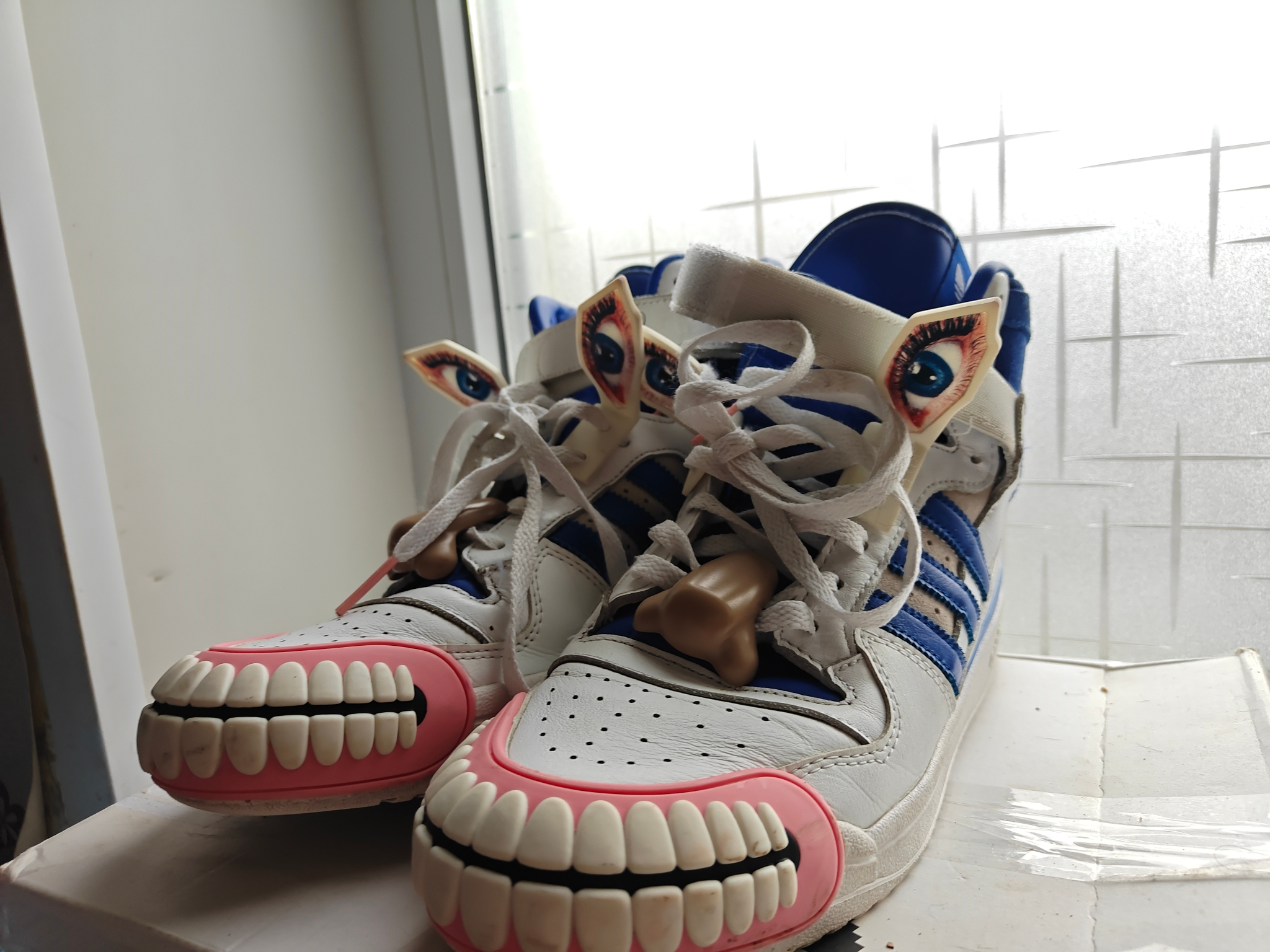 Adidas x Kerwin  Frost Humanchives, миниатюра 8