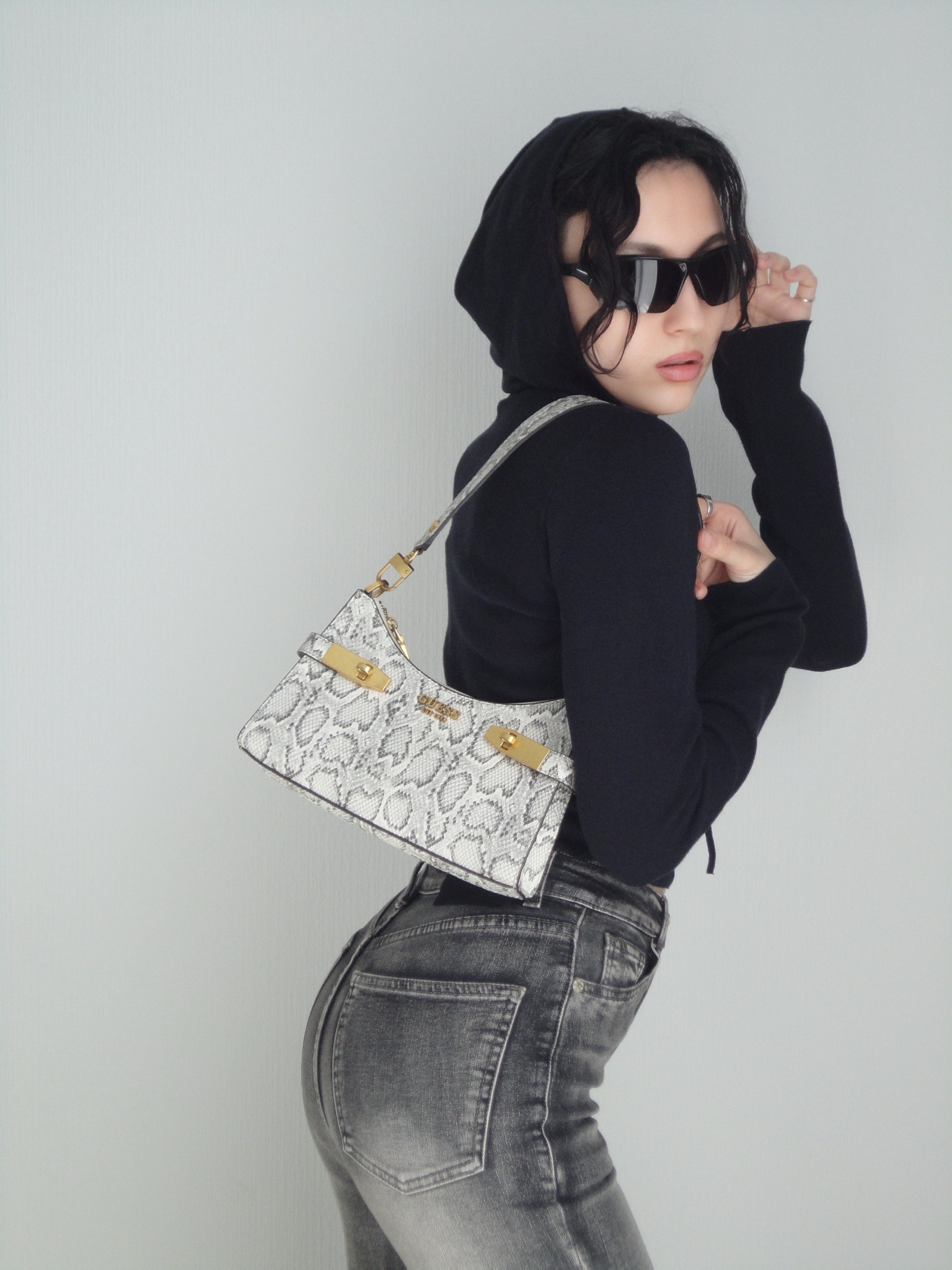 Guess Zadie Logo Top Zip Shoulder Bag, миниатюра 3