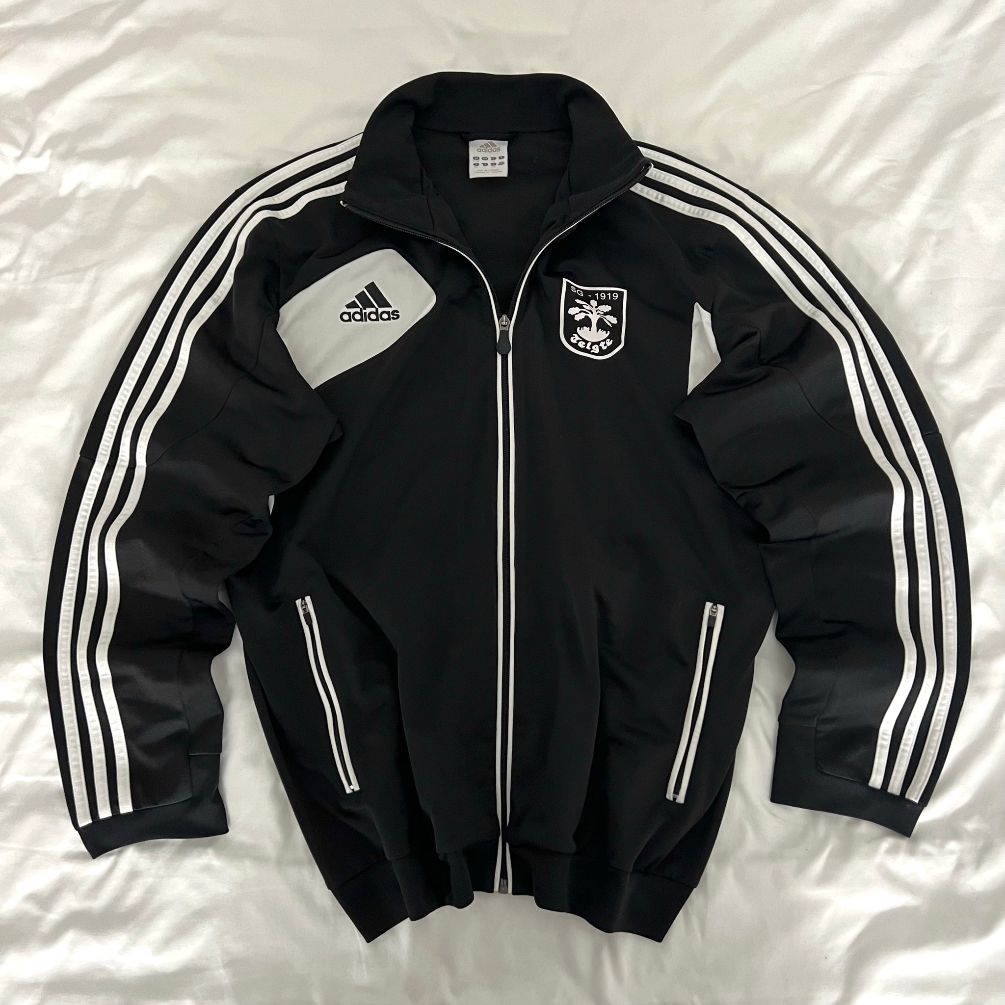 adidas Олимпийка, миниатюра 1