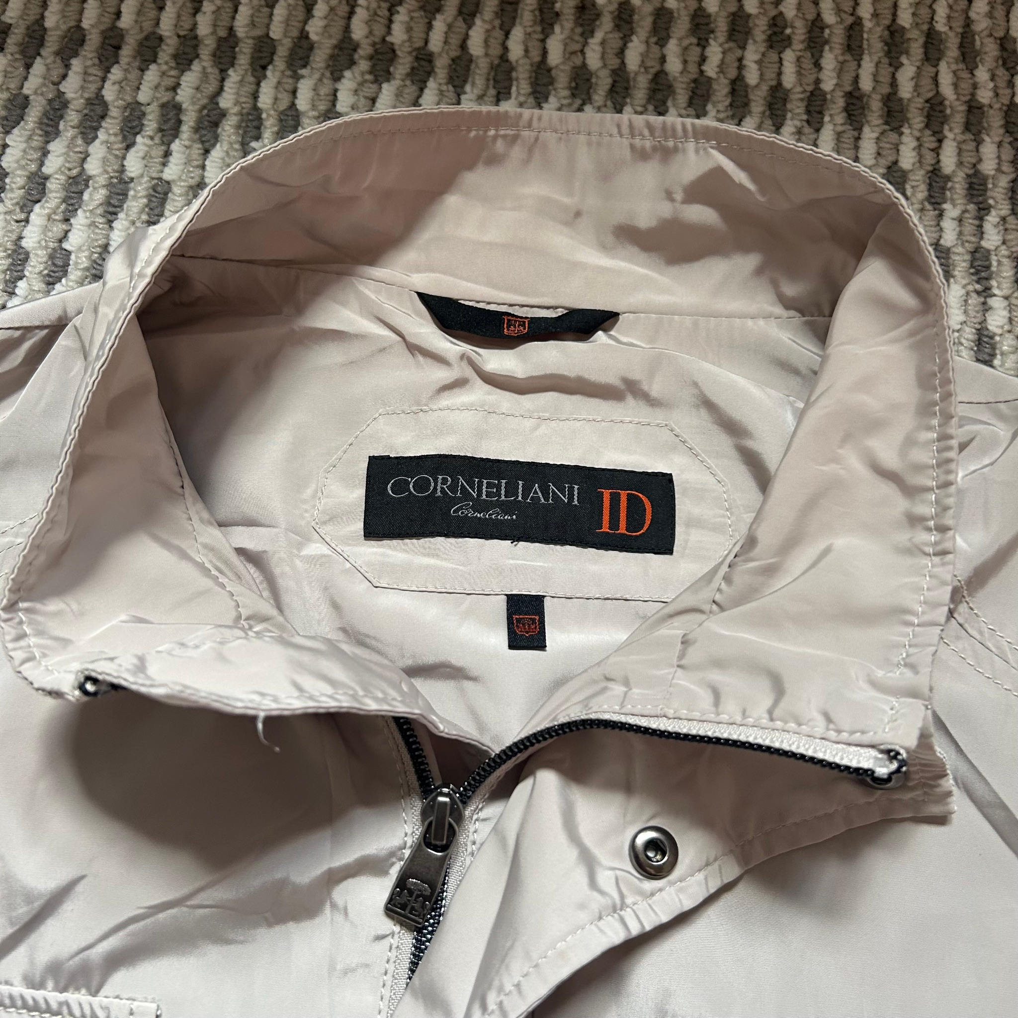 Corneliani Vintage Old Money Windbreaker Waterproof Jacket, миниатюра 3