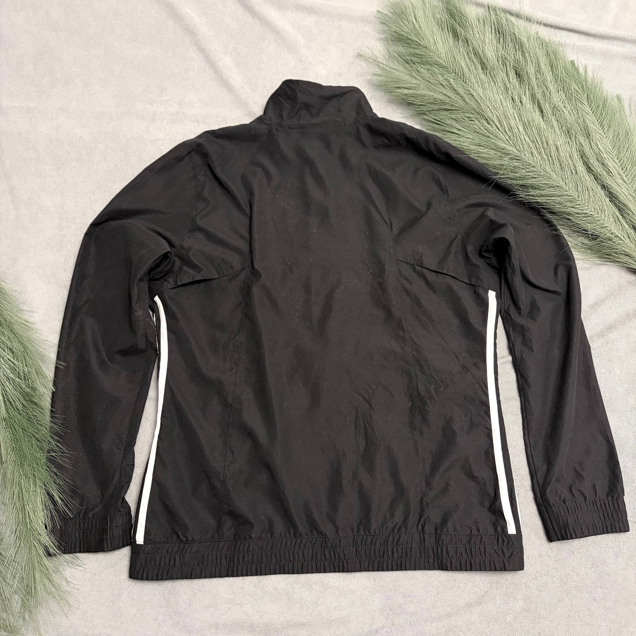 Adidas Ветровка, миниатюра 2