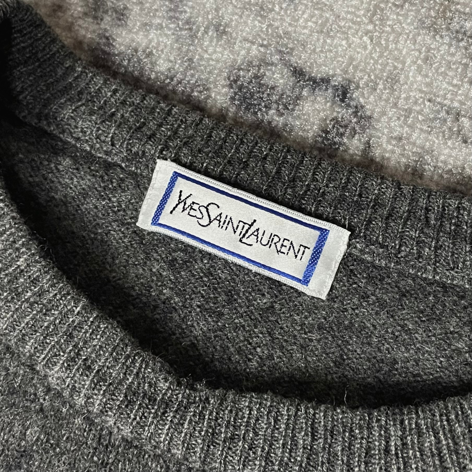 Yves Saint Laurent Sweater, миниатюра 3