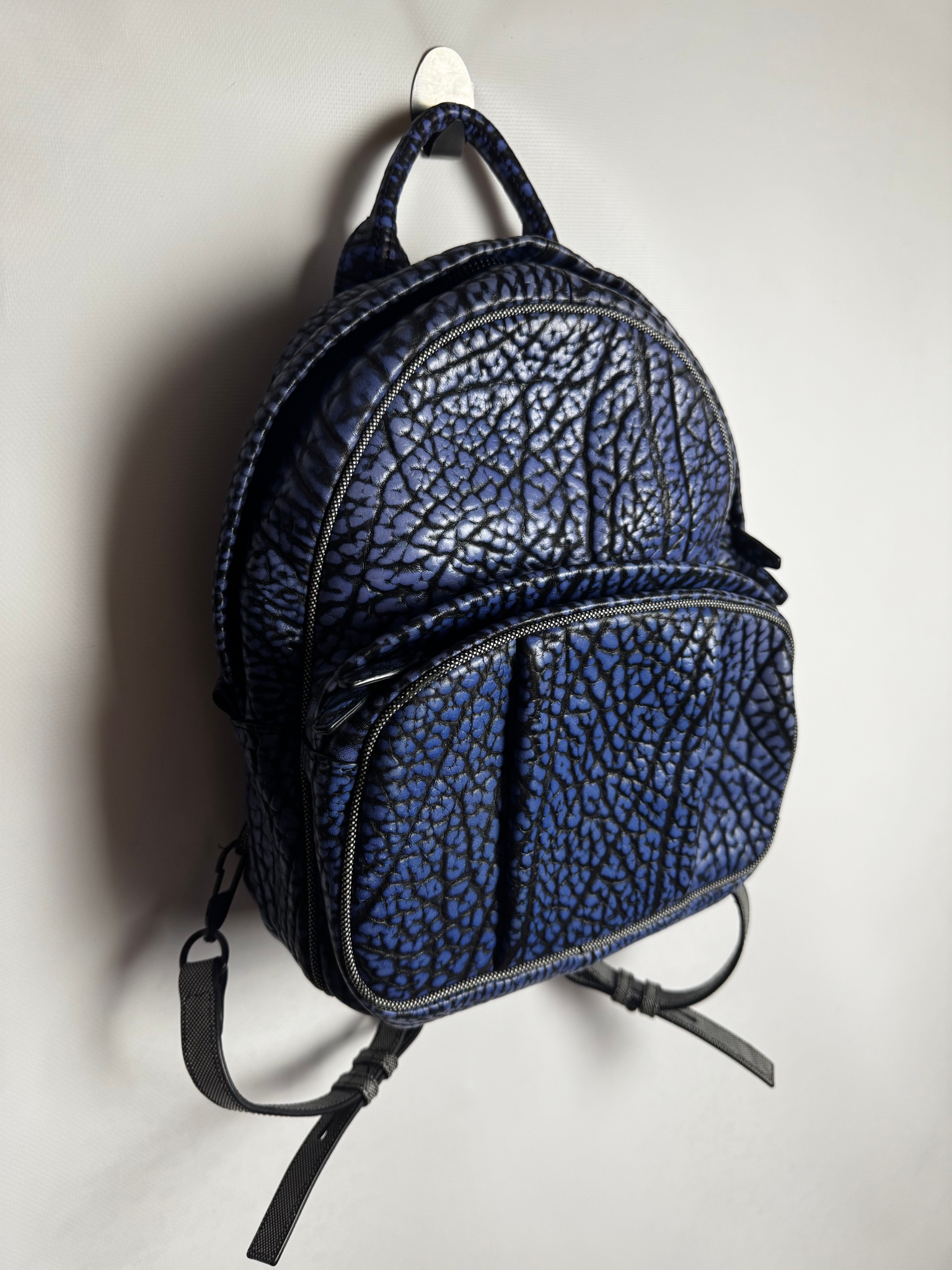 Alexander Wang Dumbo Backpack, миниатюра 1