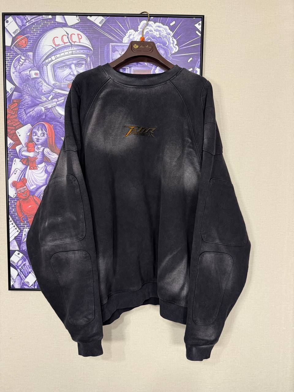 FAR FROM WHAT Far Washed Double LayeredPatched Sweatshirt, миниатюра 1
