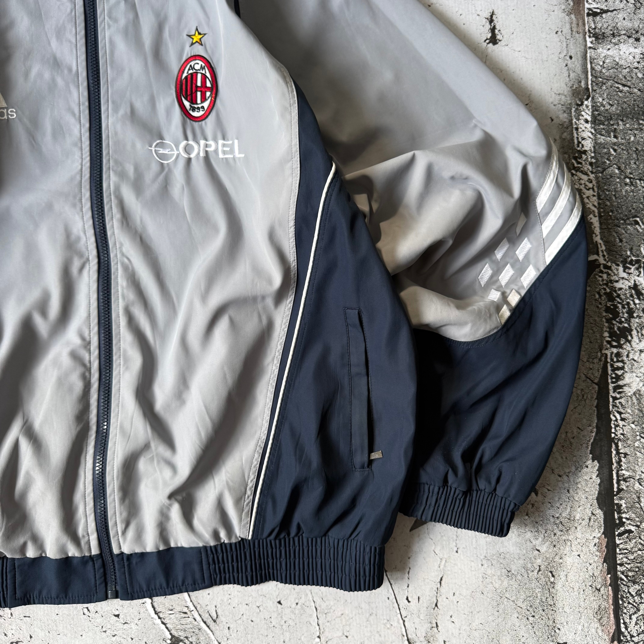 Adidas x AC Milan 2000s Vintage Blokecore Reversible Jacket, миниатюра 6