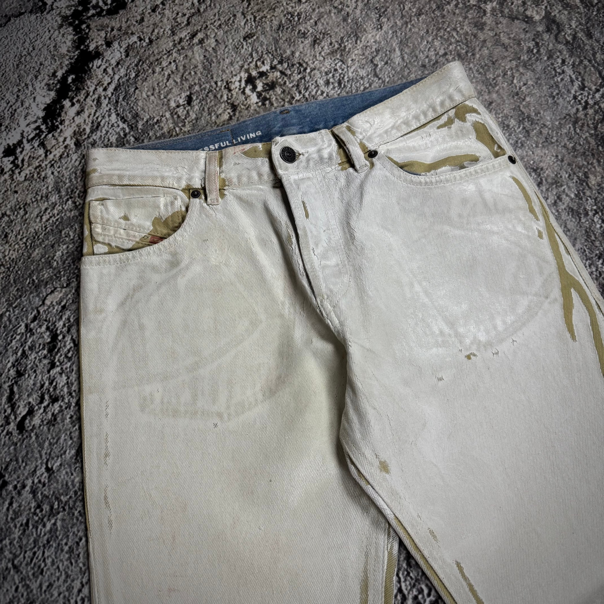 Diesel 1995 Distressed Straight Leg Painted Jeans, миниатюра 6