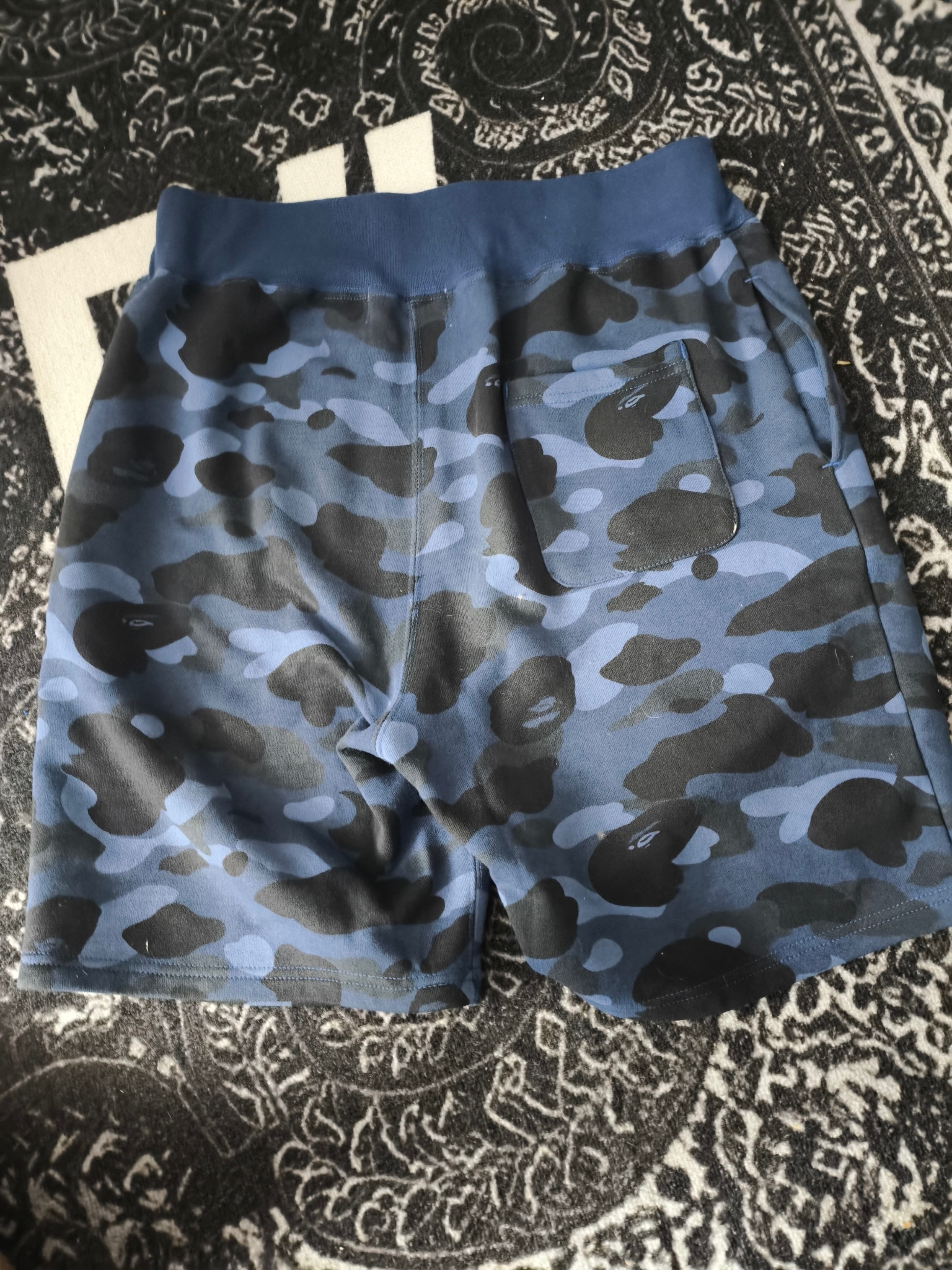 Bape BAPE Color Camo Shark Sweat Shorts Navy, миниатюра 2