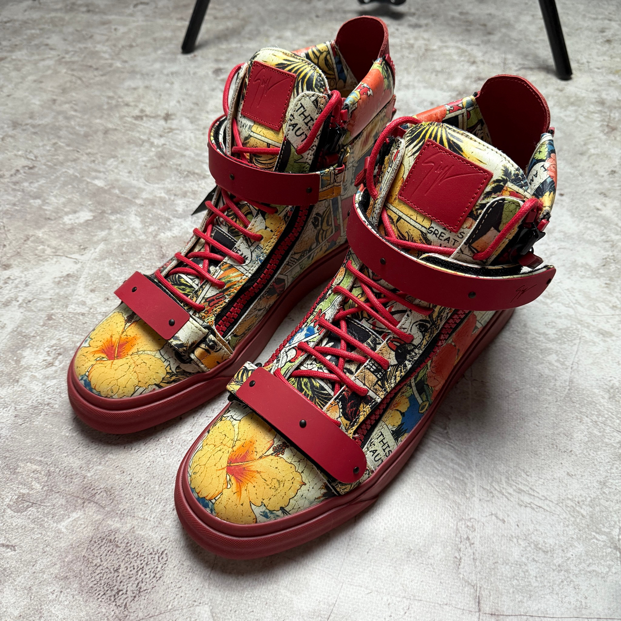 Giuseppe Zanotti Comic Book, миниатюра 1