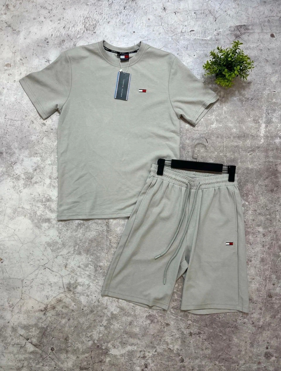 Tommy Hilfiger Костюм шорты и футболка, миниатюра 5