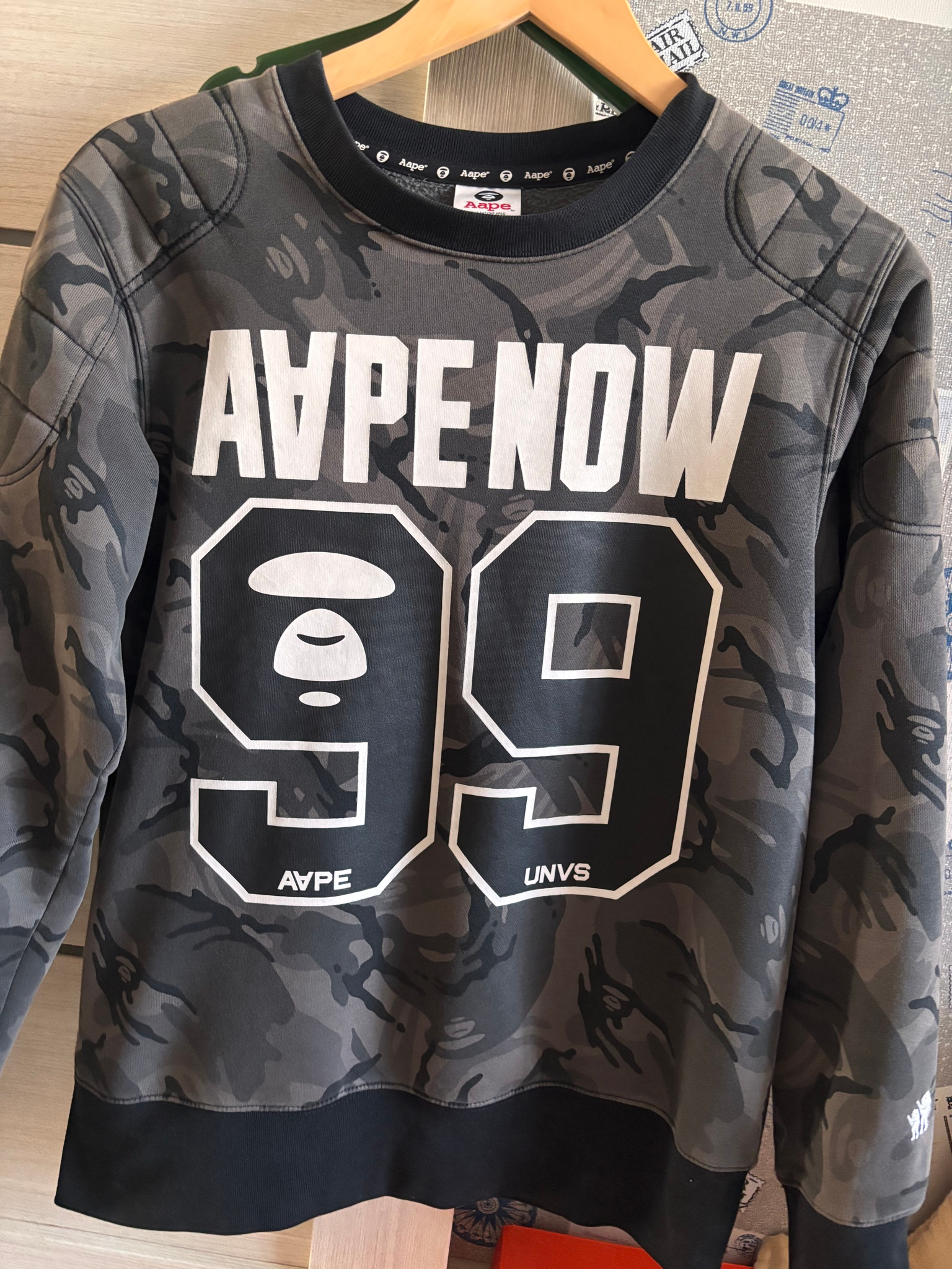 Aape Свитшот, миниатюра 1