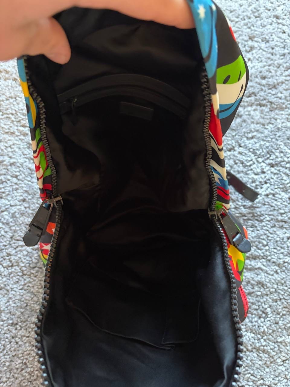 Moschino x Smiley Countries Backpack, миниатюра 5