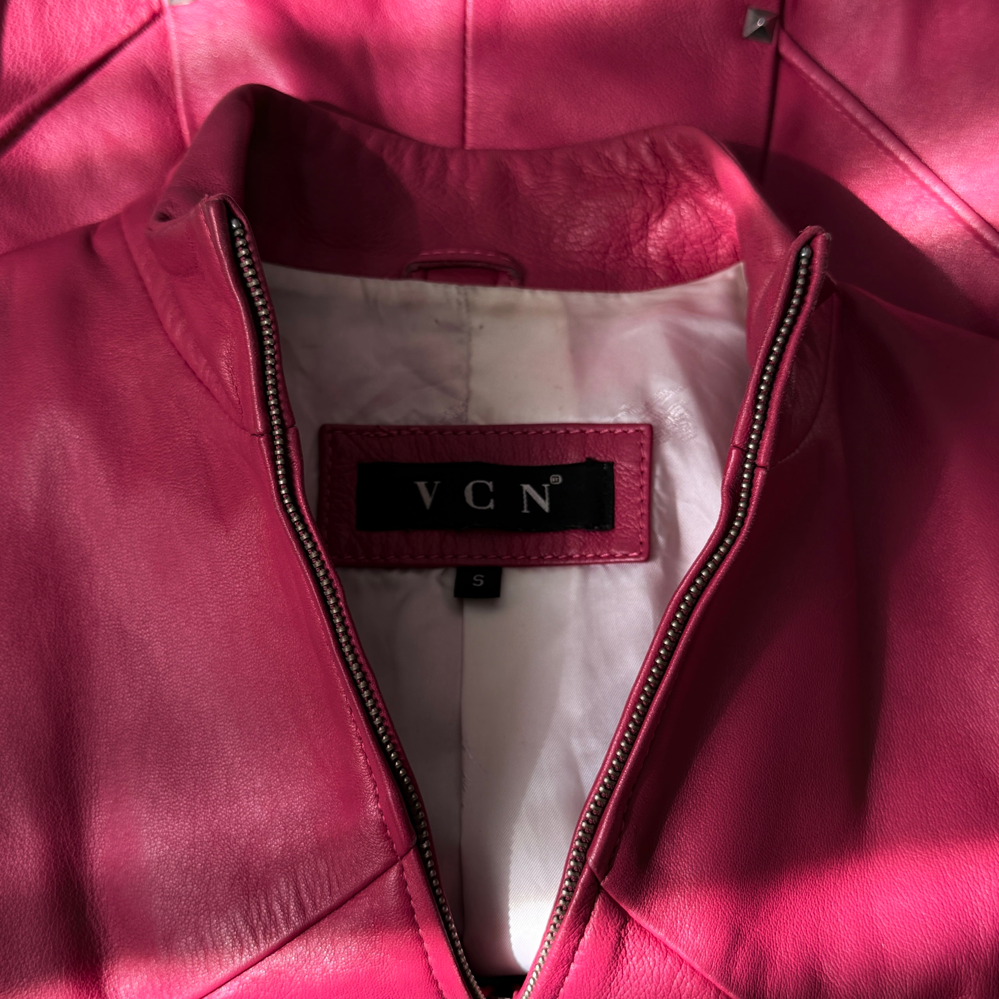 VCN 2000s Vintage Pink Lamb Leather Bella Hadid Jacket, миниатюра 3