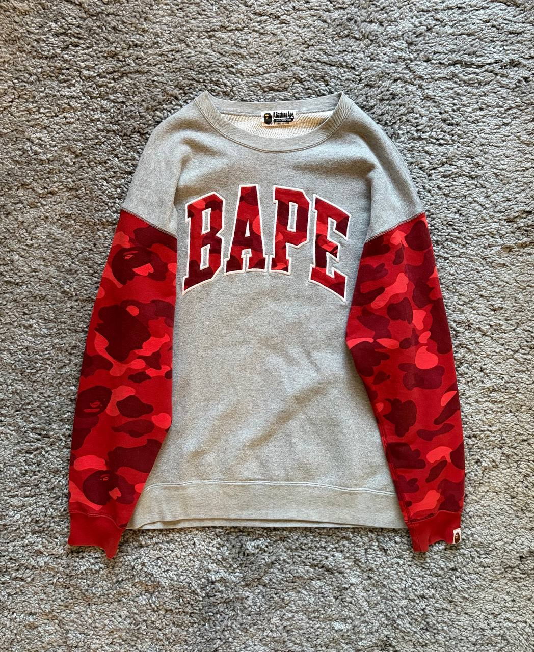 Bape Red Camo Sleeve Embroidered Logo Grey Sweatshirt, миниатюра 1