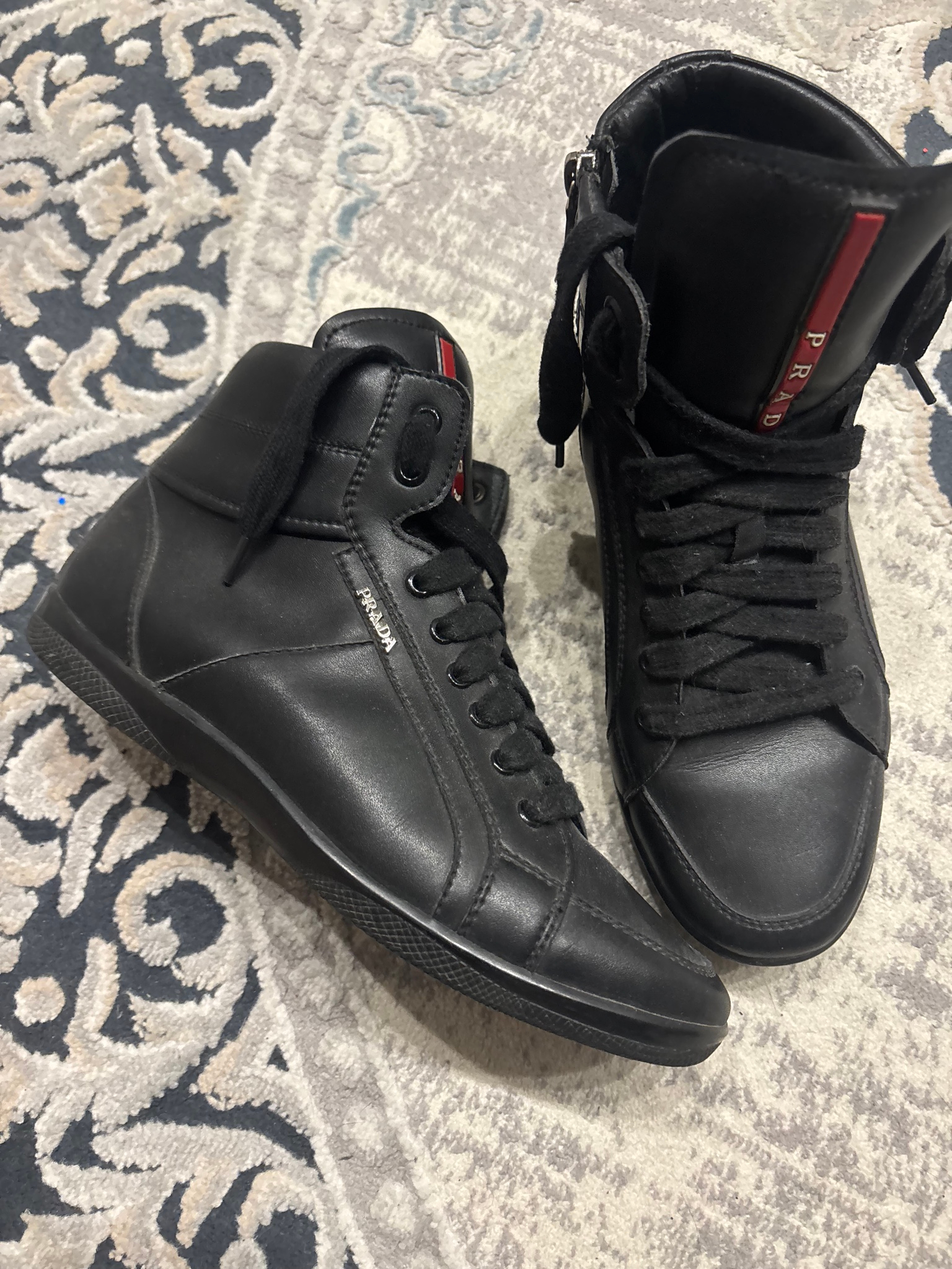 Prada Sneakers, миниатюра 1