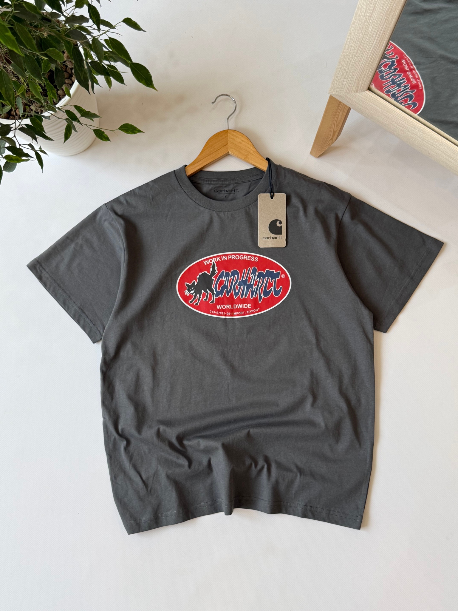 Carhartt Cat Sticker T-Shirt, миниатюра 1