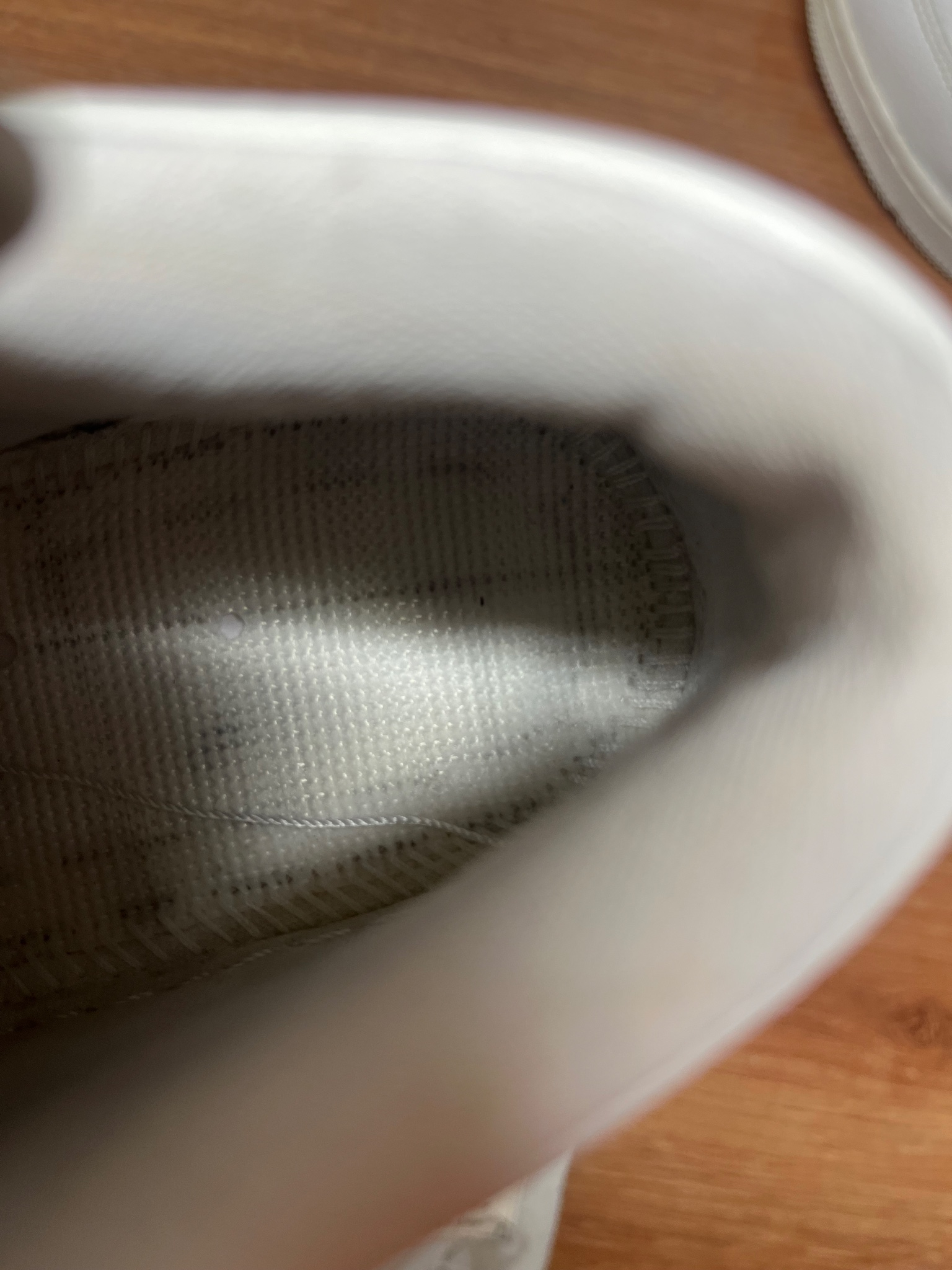Nike Air Jordan 1 Low Triple White Logo (GS), миниатюра 10