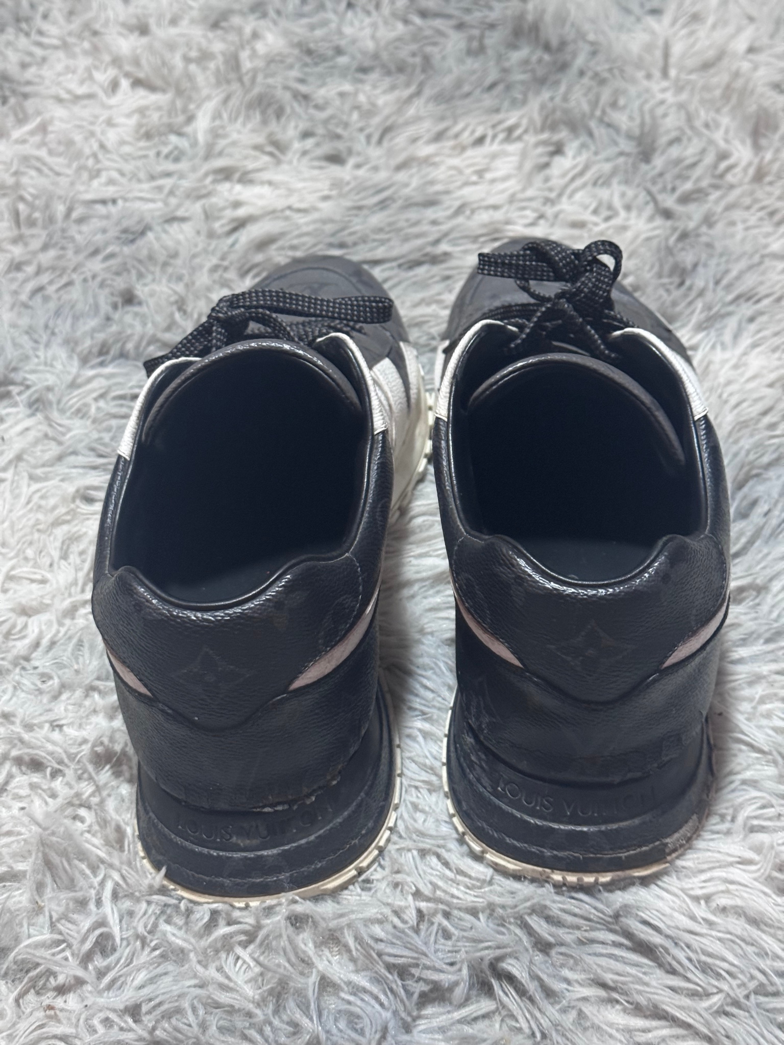 Louis Vuitton Run Away Sneaker, миниатюра 2