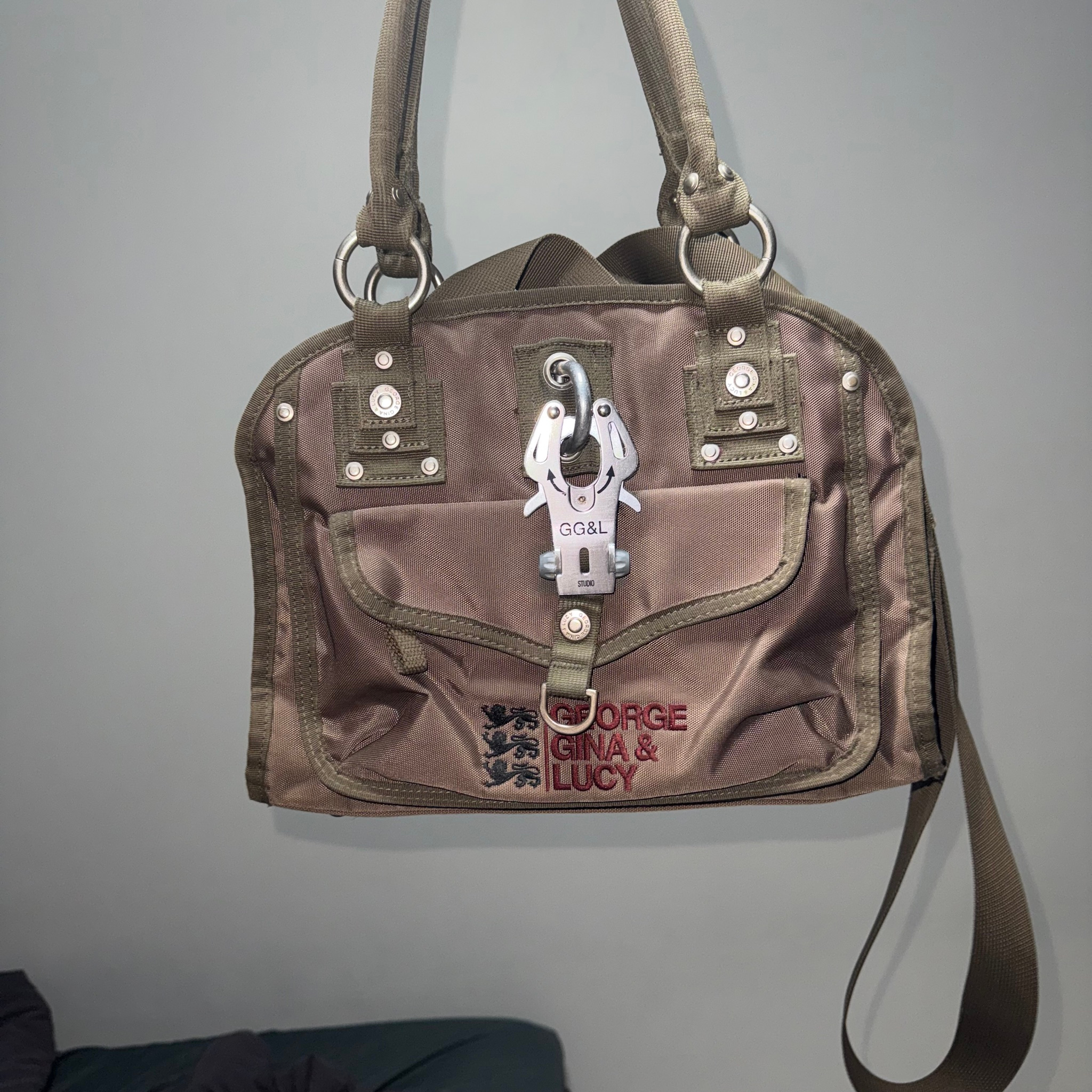 George Gina & Lucy GGL, миниатюра 1