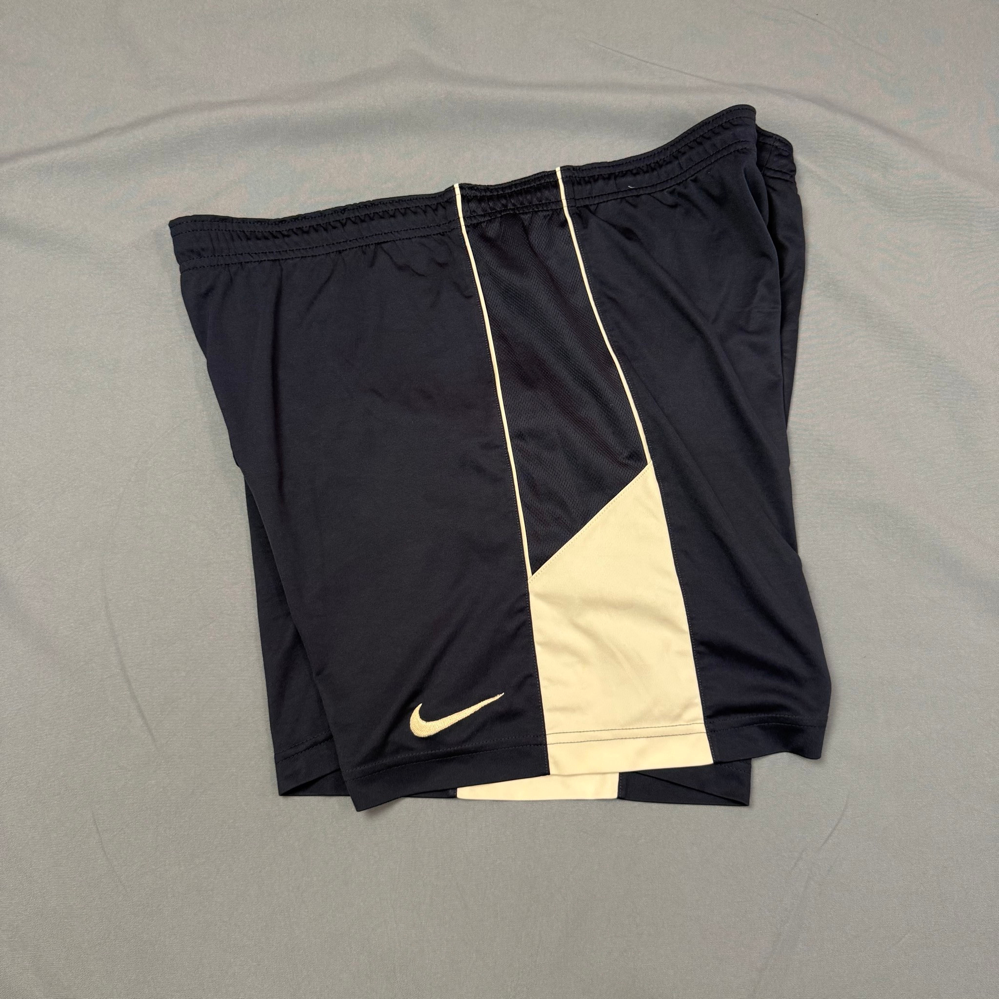 Nike Short Vintage 00s, миниатюра 3