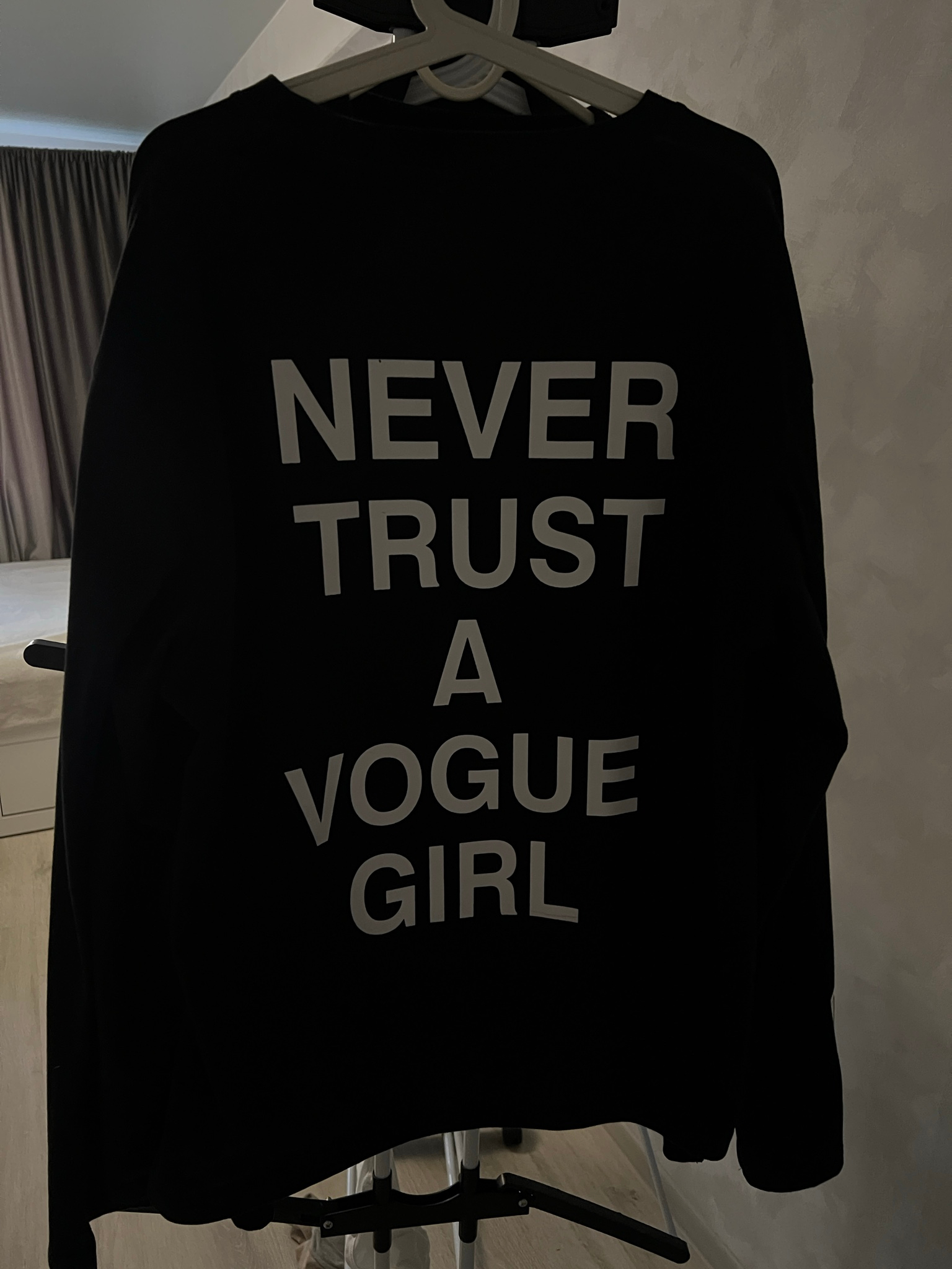 Hood by Air x Vogue Never Trust A Vogue Girl, миниатюра 2