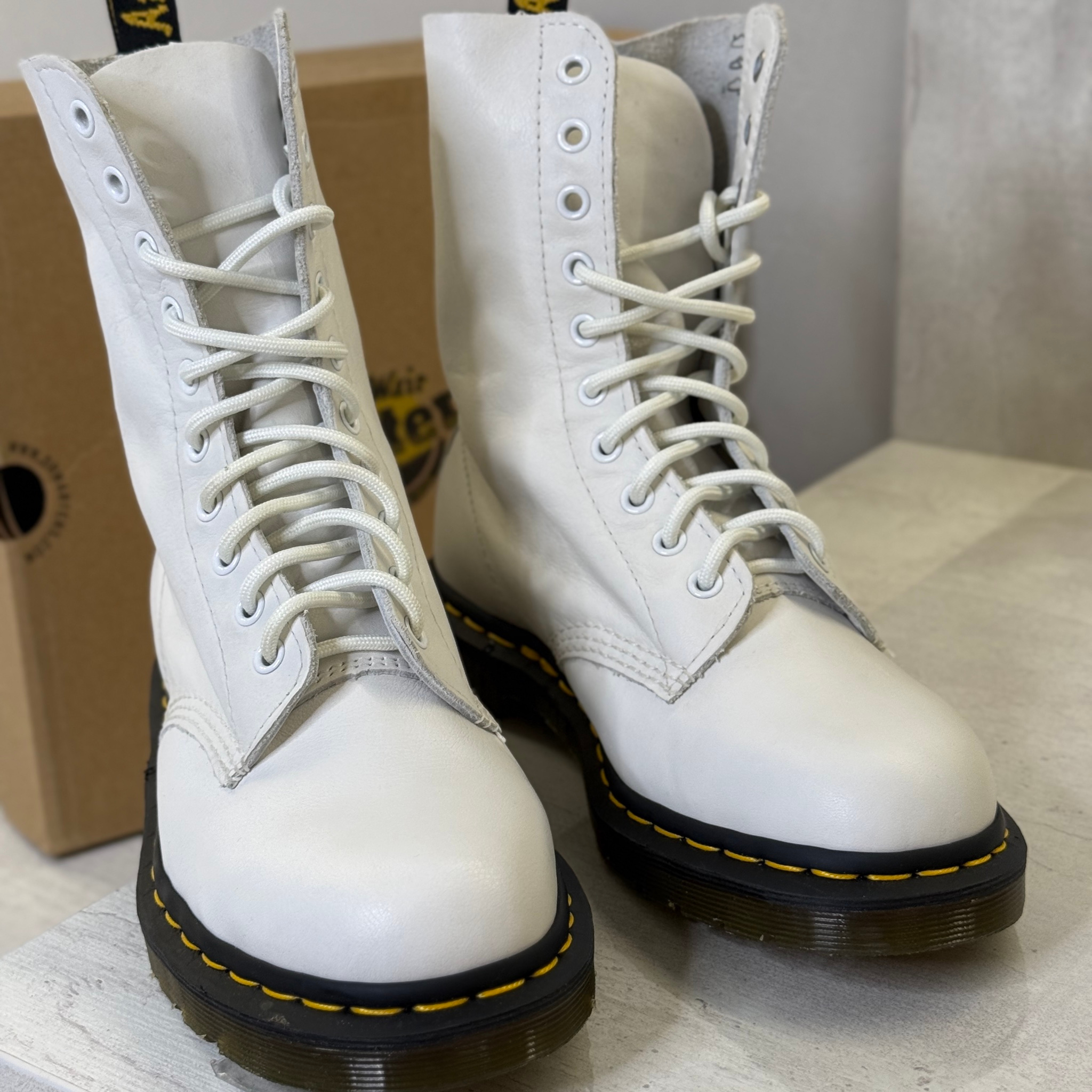 Dr. Martens 1490, миниатюра 6