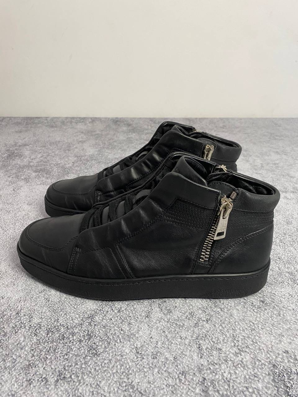 Gucci Double Zip Leather High-Top Sneakers, миниатюра 1