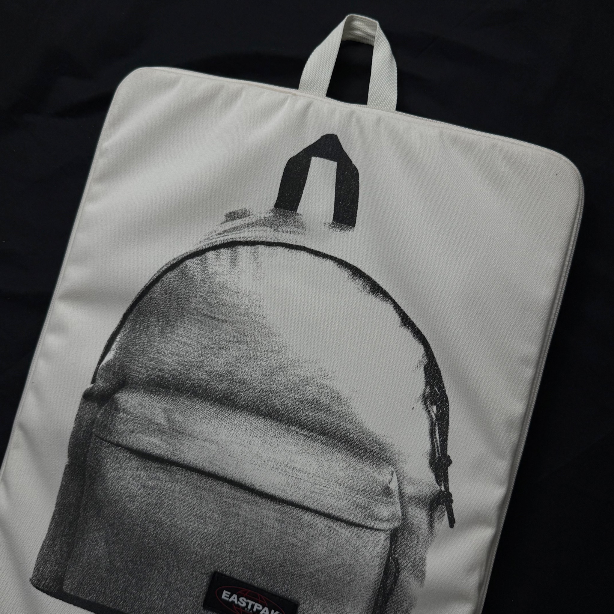Maison Margiela x Eastpak MM6 Poster Bag, миниатюра 4